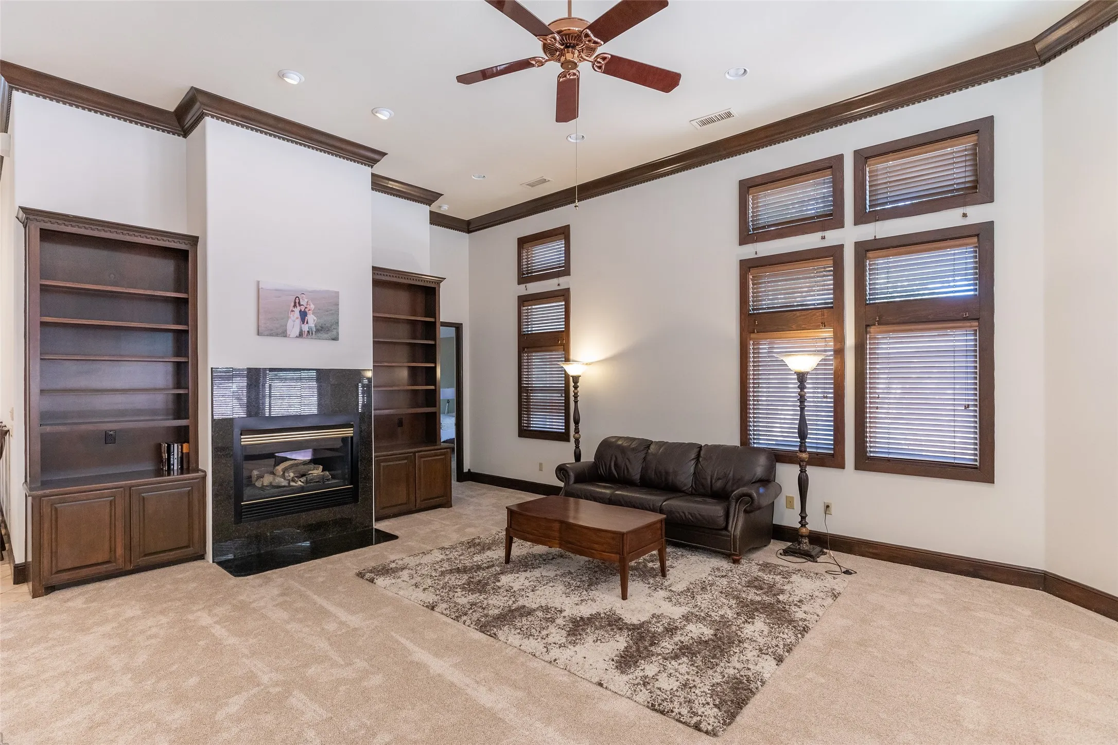 Single Family Residence For Sale in Taylor County , 4 Mesa Ridge, Abilene, Texas 79606, 3 Bedroom, 3 Bathroom, 2 Garage spaces, 2,761 Sqft, built in 1999, mls#21357426, Real Estate Agent in Abilene, Homes For Sale in Taylor county, Homes For Sale in Abilene, Realtor in Abilene Texas, Real Estate Brokerage Independent Realty Texas, Luminita Cordes Realtor