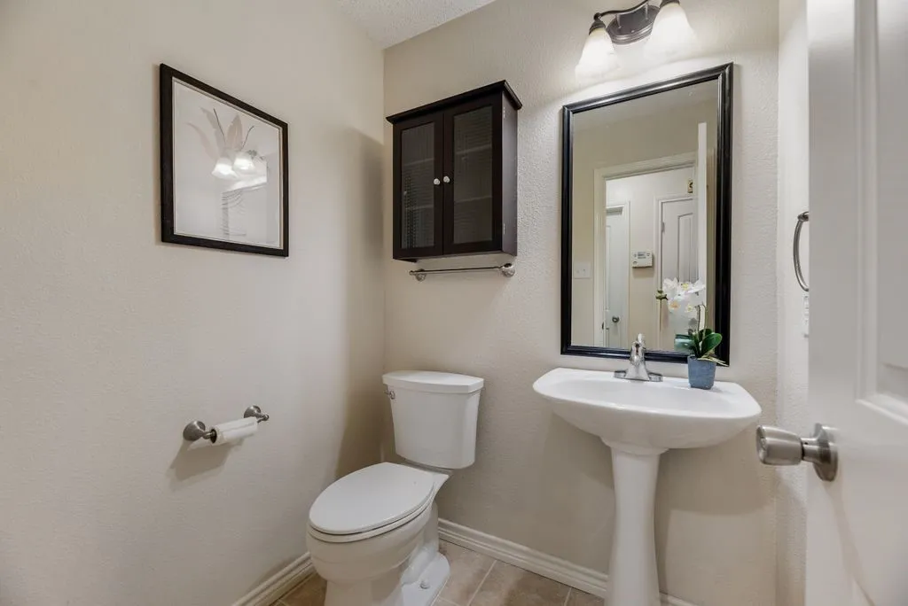 Single Family Residence For Sale in Kaufman County , 512 Appaloosa Drive, Forney, Texas 75126, 4 Bedroom, 3 Bathroom, 2 Garage spaces, 2,614 Sqft, built in 2003, mls#21361743, Real Estate Agent in Forney, Homes For Sale in Kaufman county, Homes For Sale in Forney, Realtor in Forney Texas, Real Estate Brokerage Independent Realty Texas, Luminita Cordes Realtor