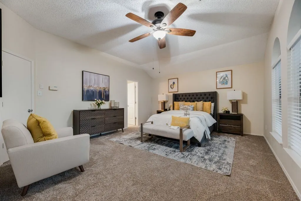 Single Family Residence For Sale in Kaufman County , 512 Appaloosa Drive, Forney, Texas 75126, 4 Bedroom, 3 Bathroom, 2 Garage spaces, 2,614 Sqft, built in 2003, mls#21361743, Real Estate Agent in Forney, Homes For Sale in Kaufman county, Homes For Sale in Forney, Realtor in Forney Texas, Real Estate Brokerage Independent Realty Texas, Luminita Cordes Realtor