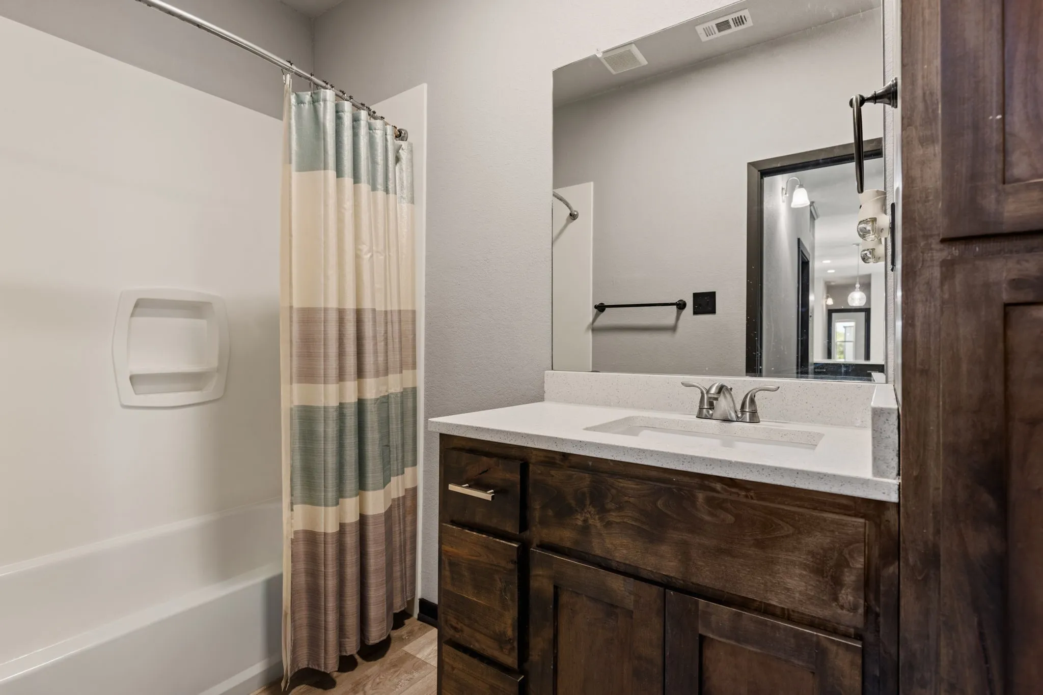 Single Family Residence For Sale in Mc Lennan County , 778 Rivercrest Road, Valley Mills, Texas 76689, 5 Bedroom, 3 Bathroom, 1 Garage spaces, 2,647 Sqft, built in 2019, mls#21361834, Real Estate Agent in Valley Mills, Homes For Sale in Mc Lennan county, Homes For Sale in Valley Mills, Realtor in Valley Mills Texas, Real Estate Brokerage Independent Realty Texas, Luminita Cordes Realtor