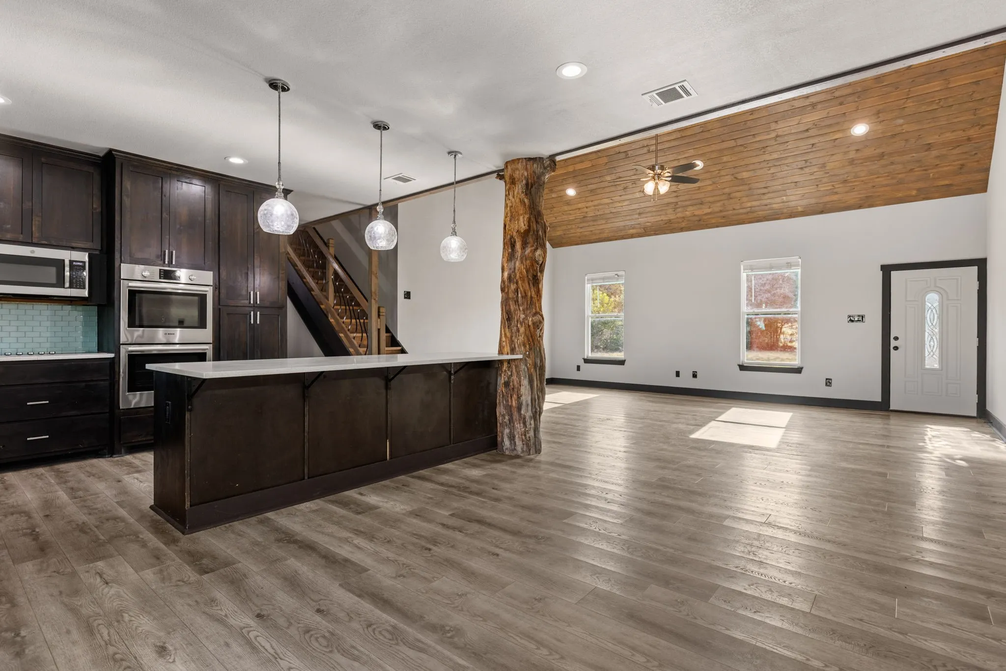 Single Family Residence For Sale in Mc Lennan County , 778 Rivercrest Road, Valley Mills, Texas 76689, 5 Bedroom, 3 Bathroom, 1 Garage spaces, 2,647 Sqft, built in 2019, mls#21361834, Real Estate Agent in Valley Mills, Homes For Sale in Mc Lennan county, Homes For Sale in Valley Mills, Realtor in Valley Mills Texas, Real Estate Brokerage Independent Realty Texas, Luminita Cordes Realtor