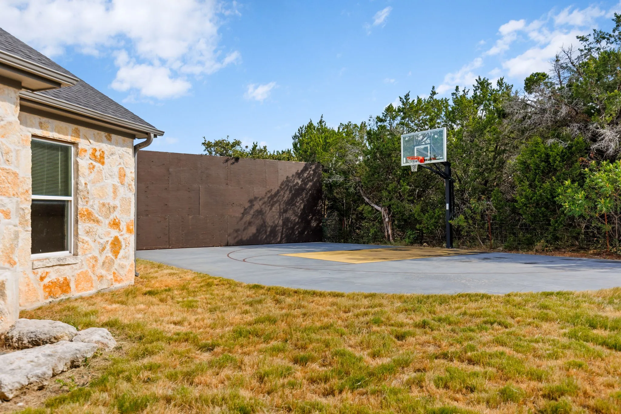 Single Family Residence For Sale in Mc Lennan County , 778 Rivercrest Road, Valley Mills, Texas 76689, 5 Bedroom, 3 Bathroom, 1 Garage spaces, 2,647 Sqft, built in 2019, mls#21361834, Real Estate Agent in Valley Mills, Homes For Sale in Mc Lennan county, Homes For Sale in Valley Mills, Realtor in Valley Mills Texas, Real Estate Brokerage Independent Realty Texas, Luminita Cordes Realtor