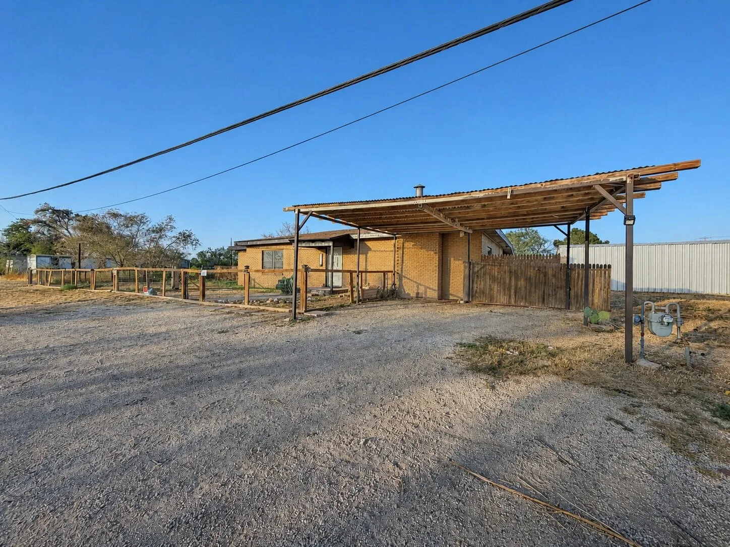 Single Family Residence For Sale in Howard County , 5211 Longshore Drive, Big Spring, Texas 79720, 3 Bedroom, 2 Bathroom, Garage spaces, 1,540 Sqft, built in 1978, Price $241,873, mls#21359318, Real Estate Agent in Big Spring, Homes For Sale in Howard county, Homes For Sale in Big Spring, Realtor in Big Spring Texas, Real Estate Brokerage Independent Realty Texas, Luminita Cordes Realtor