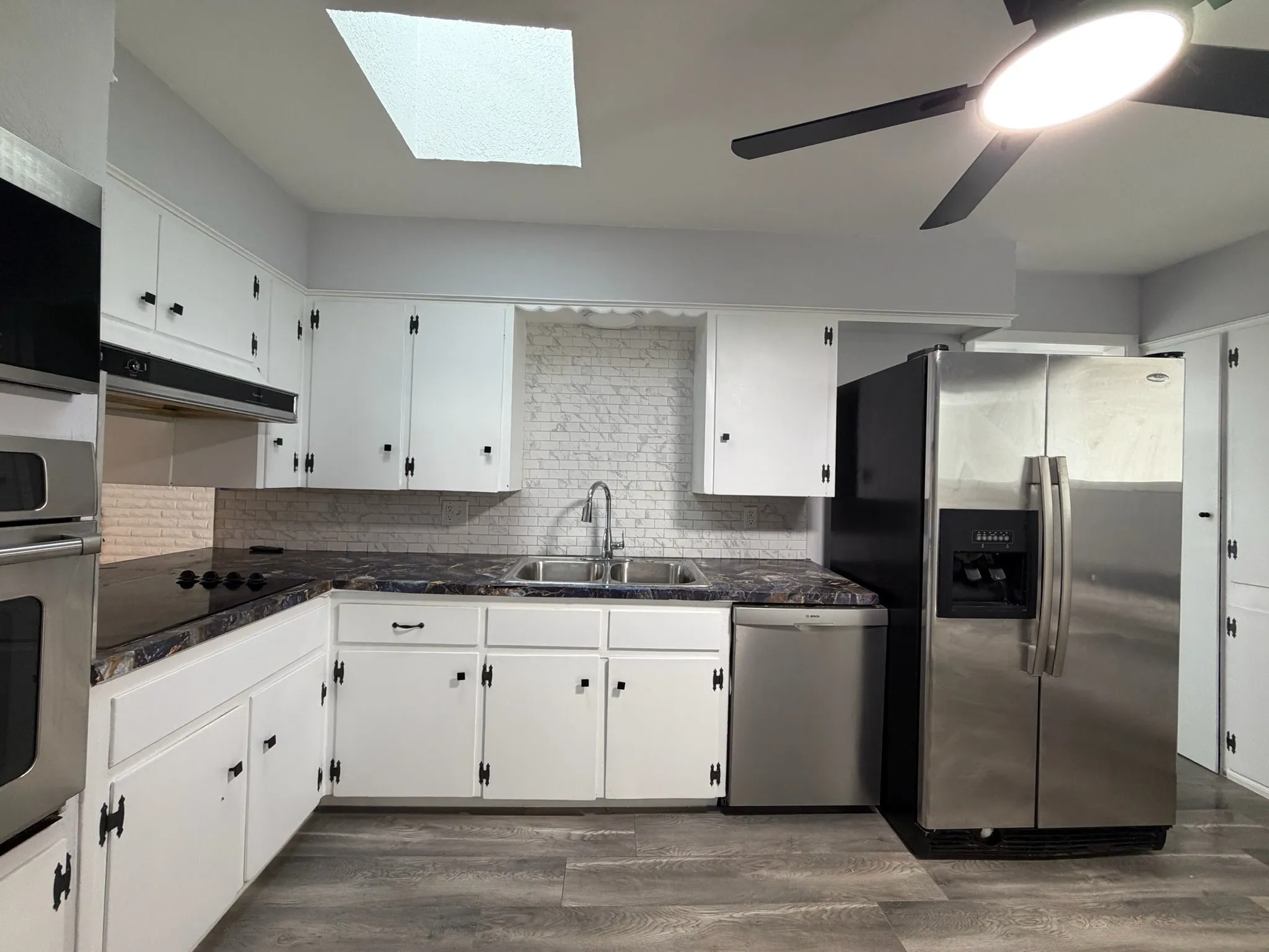 Single Family Residence For Sale in Howard County , 5211 Longshore Drive, Big Spring, Texas 79720, 3 Bedroom, 2 Bathroom, Garage spaces, 1,540 Sqft, built in 1978, Price $241,873, mls#21359318, Real Estate Agent in Big Spring, Homes For Sale in Howard county, Homes For Sale in Big Spring, Realtor in Big Spring Texas, Real Estate Brokerage Independent Realty Texas, Luminita Cordes Realtor