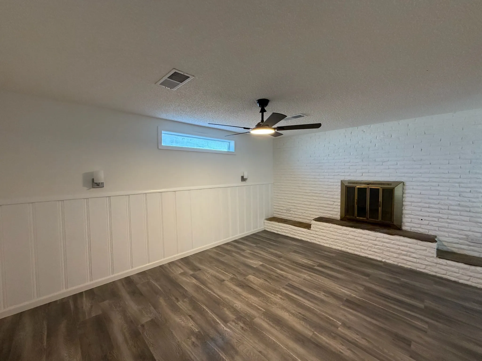 Single Family Residence For Sale in Howard County , 5211 Longshore Drive, Big Spring, Texas 79720, 3 Bedroom, 2 Bathroom, Garage spaces, 1,540 Sqft, built in 1978, Price $241,873, mls#21359318, Real Estate Agent in Big Spring, Homes For Sale in Howard county, Homes For Sale in Big Spring, Realtor in Big Spring Texas, Real Estate Brokerage Independent Realty Texas, Luminita Cordes Realtor