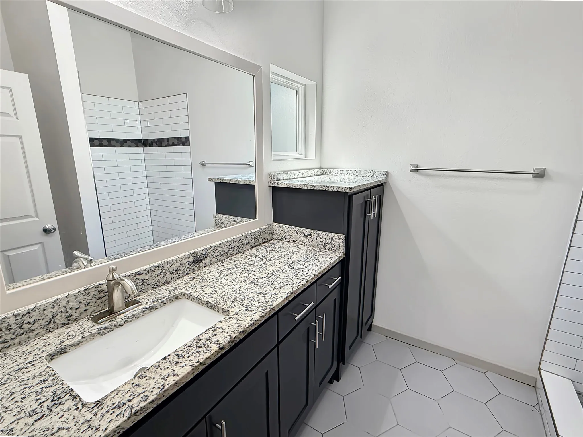 Duplex For Rent in Tarrant County , 1719 25th Street, Fort Worth, Texas 76164, 3 Bedroom, 2 Bathroom, Garage spaces, 2,100 Sqft, built in 1925, mls#21362245, Real Estate Agent in Fort Worth, Homes For Rent in Tarrant county, Homes For Rent in Fort Worth, Realtor in Fort Worth Texas, Real Estate Brokerage Independent Realty Texas, Luminita Cordes Realtor