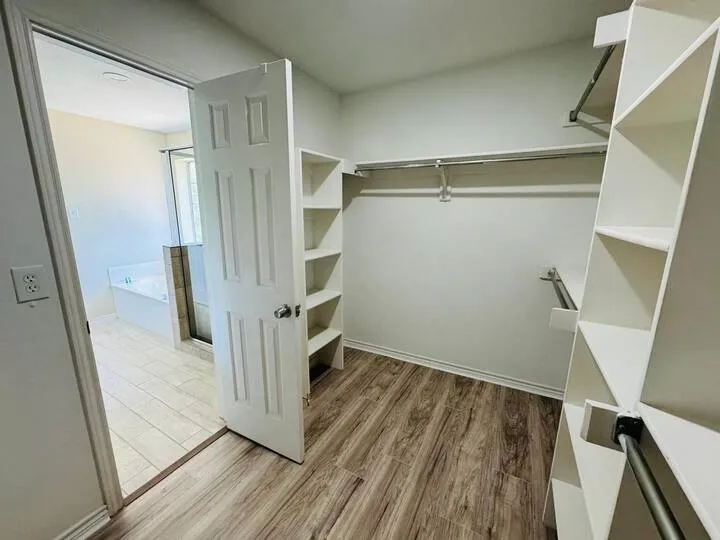 Single Family Residence For Rent in Tarrant County , 5615 Andalusia Way, Arlington, Texas 76017, 4 Bedroom, 3 Bathroom, 2 Garage spaces, 2,174 Sqft, built in 1994, Price $3,200, mls#21362249, Real Estate Agent in Arlington, Homes For Rent in Tarrant county, Homes For Rent in Arlington, Realtor in Arlington Texas, Real Estate Brokerage Independent Realty Texas, Luminita Cordes Realtor