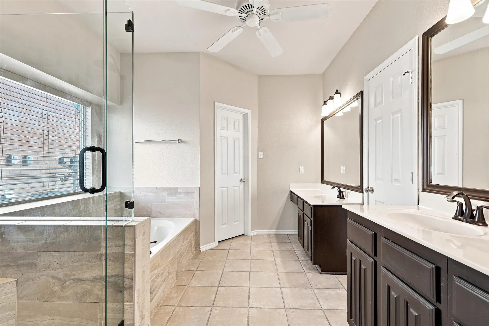 Single Family Residence For Sale in Dallas County , 613 Bella Vista Drive, Coppell, Texas 75019, 4 Bedroom, 3 Bathroom, 2 Garage spaces, 2,711 Sqft, built in 1997, mls#21362225, Real Estate Agent in Coppell, Homes For Sale in Dallas county, Homes For Sale in Coppell, Realtor in Coppell Texas, Real Estate Brokerage Independent Realty Texas, Luminita Cordes Realtor