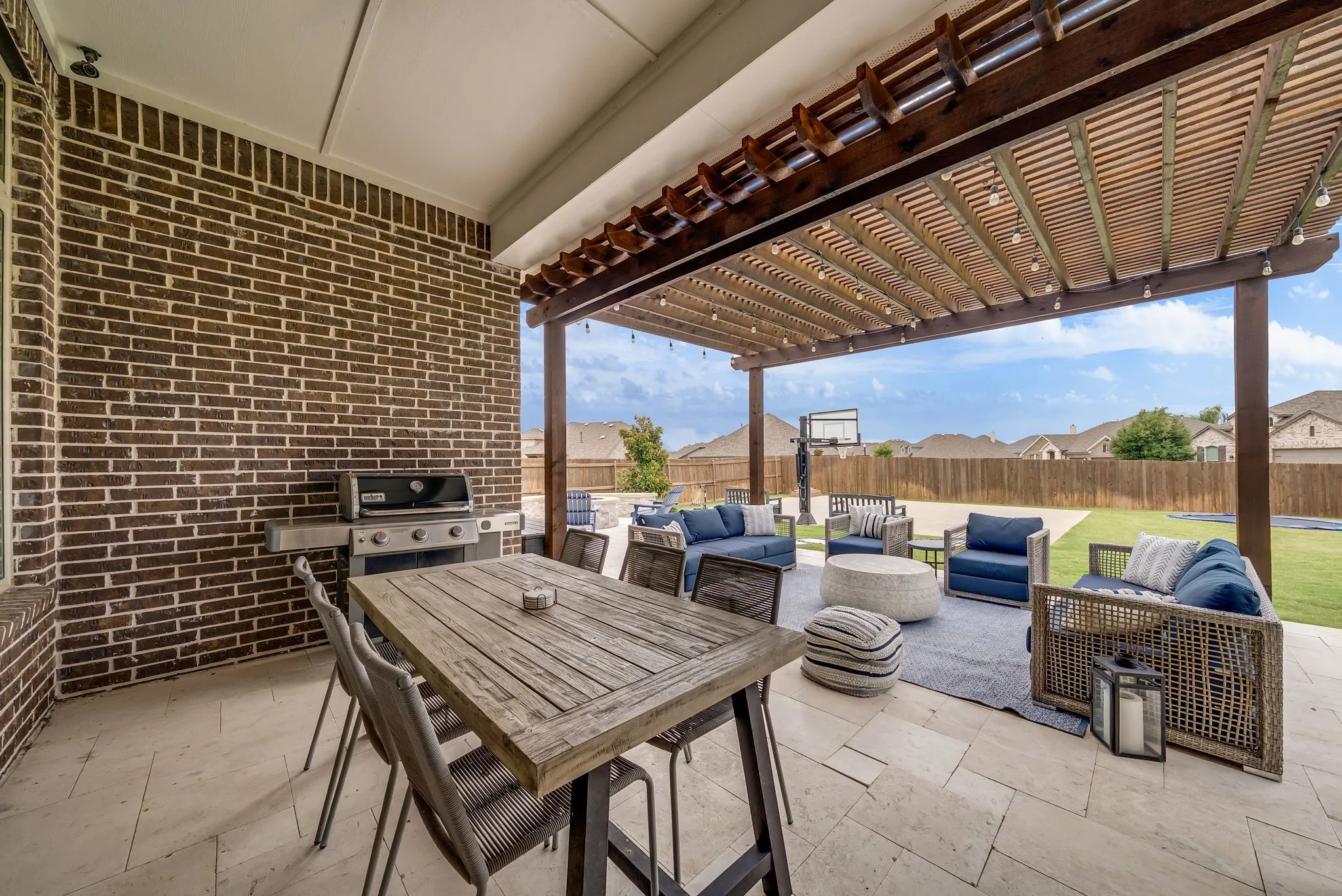 Single Family Residence For Sale in Kaufman County , 1649 Deerpath Drive, Forney, Texas 75126, 5 Bedroom, 4 Bathroom, 3 Garage spaces, 3,849 Sqft, built in 2018, mls#21358013, Real Estate Agent in Forney, Homes For Sale in Kaufman county, Homes For Sale in Forney, Realtor in Forney Texas, Real Estate Brokerage Independent Realty Texas, Luminita Cordes Realtor