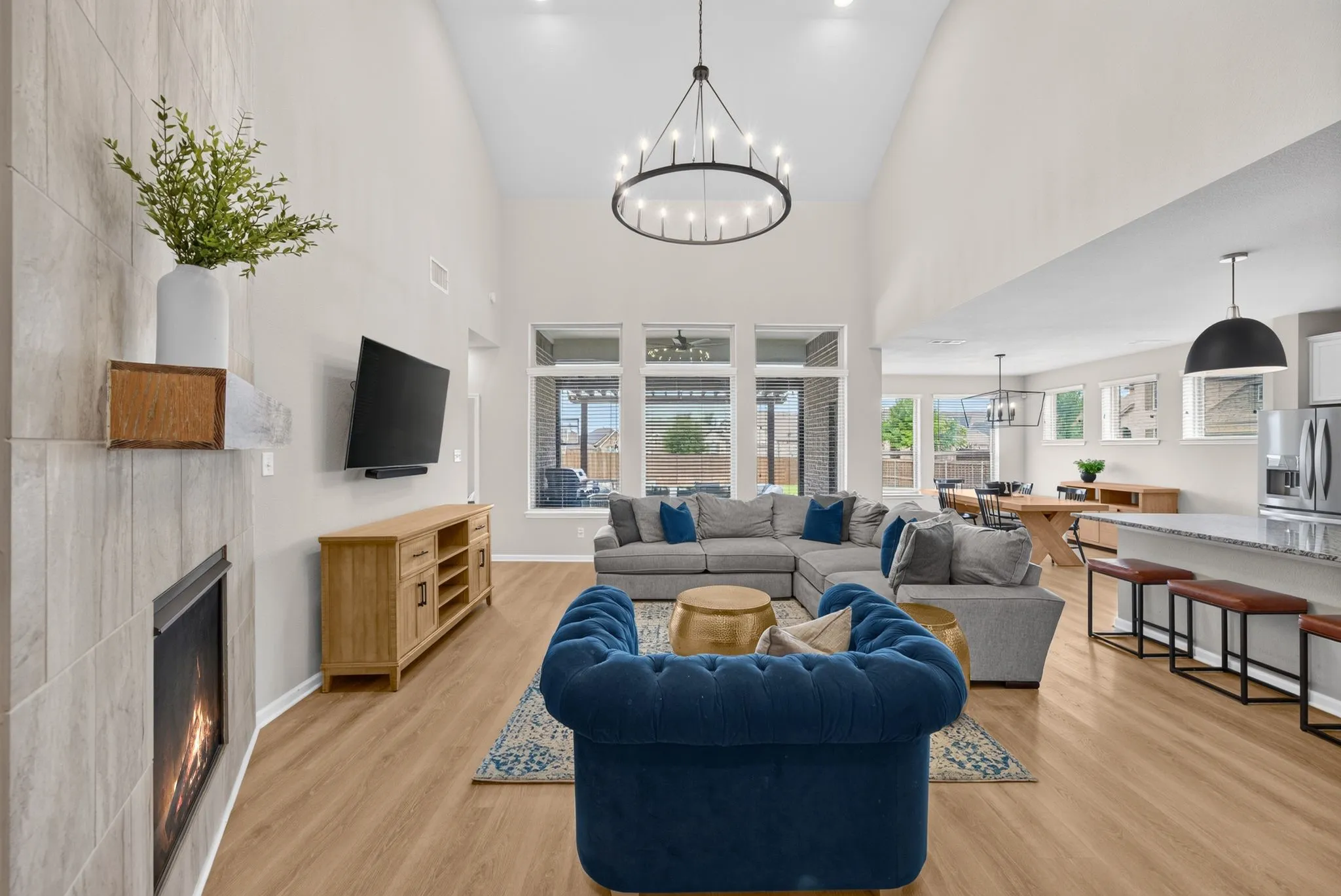Single Family Residence For Sale in Kaufman County , 1649 Deerpath Drive, Forney, Texas 75126, 5 Bedroom, 4 Bathroom, 3 Garage spaces, 3,849 Sqft, built in 2018, mls#21358013, Real Estate Agent in Forney, Homes For Sale in Kaufman county, Homes For Sale in Forney, Realtor in Forney Texas, Real Estate Brokerage Independent Realty Texas, Luminita Cordes Realtor