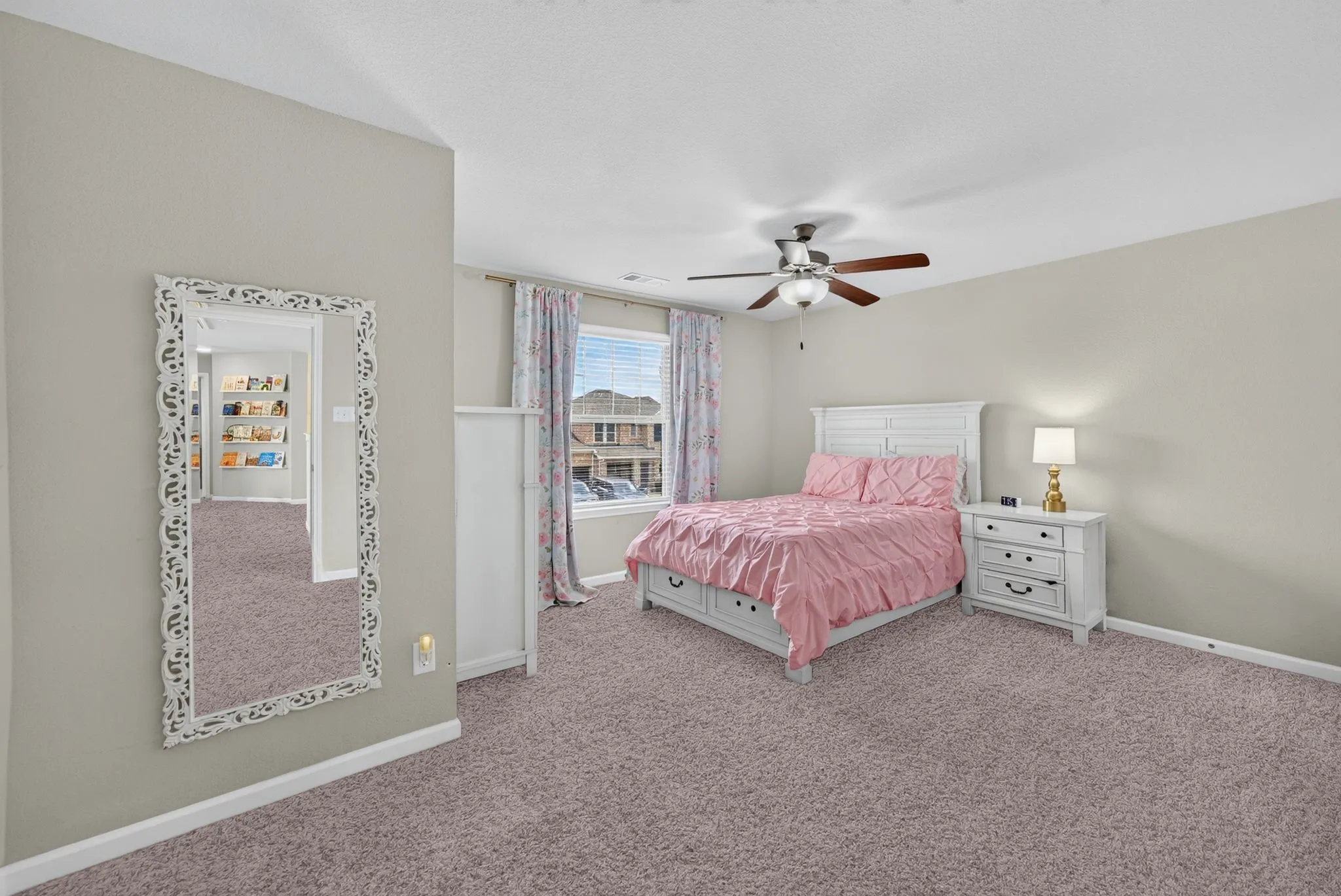 Single Family Residence For Sale in Kaufman County , 1649 Deerpath Drive, Forney, Texas 75126, 5 Bedroom, 4 Bathroom, 3 Garage spaces, 3,849 Sqft, built in 2018, mls#21358013, Real Estate Agent in Forney, Homes For Sale in Kaufman county, Homes For Sale in Forney, Realtor in Forney Texas, Real Estate Brokerage Independent Realty Texas, Luminita Cordes Realtor