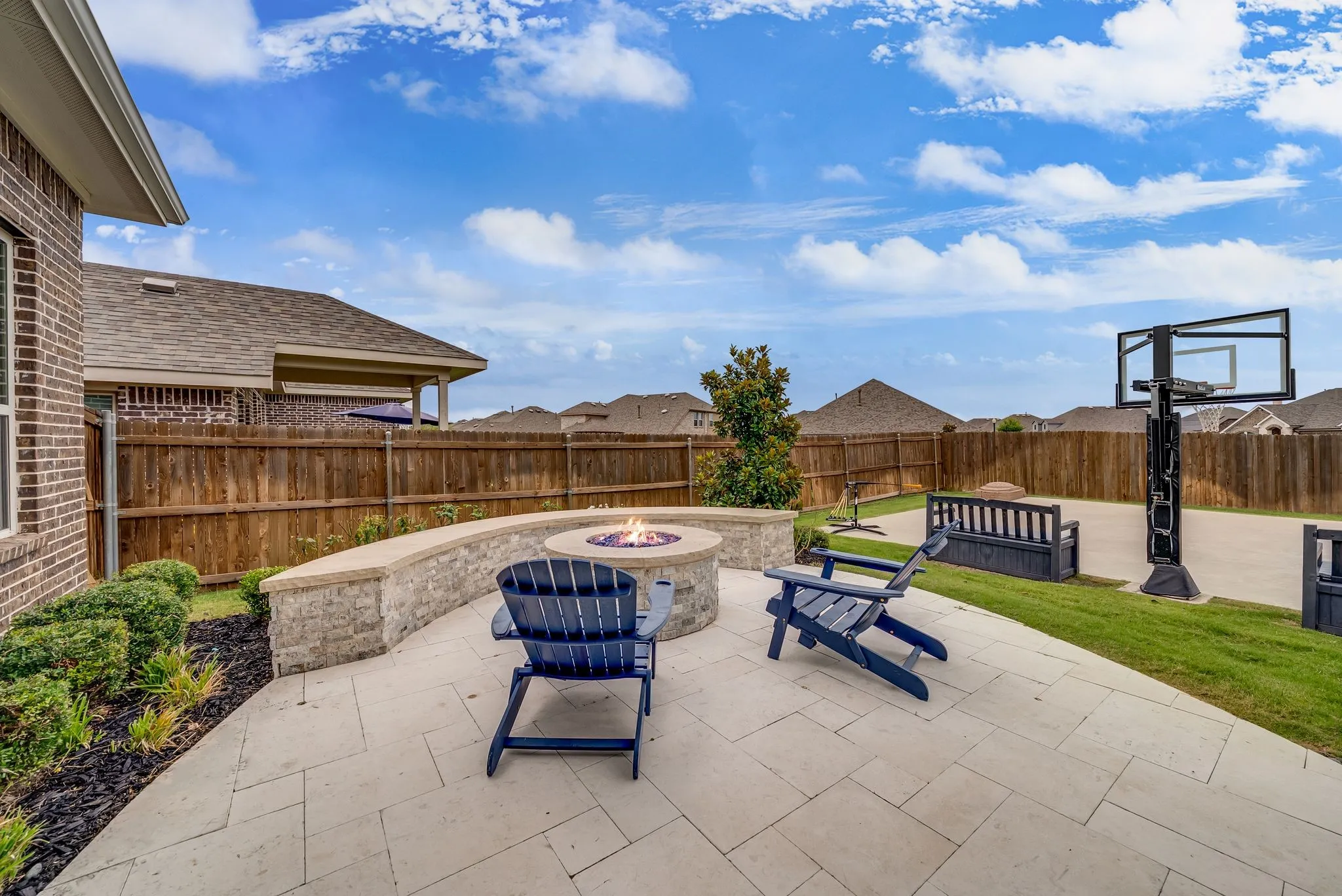 Single Family Residence For Sale in Kaufman County , 1649 Deerpath Drive, Forney, Texas 75126, 5 Bedroom, 4 Bathroom, 3 Garage spaces, 3,849 Sqft, built in 2018, mls#21358013, Real Estate Agent in Forney, Homes For Sale in Kaufman county, Homes For Sale in Forney, Realtor in Forney Texas, Real Estate Brokerage Independent Realty Texas, Luminita Cordes Realtor