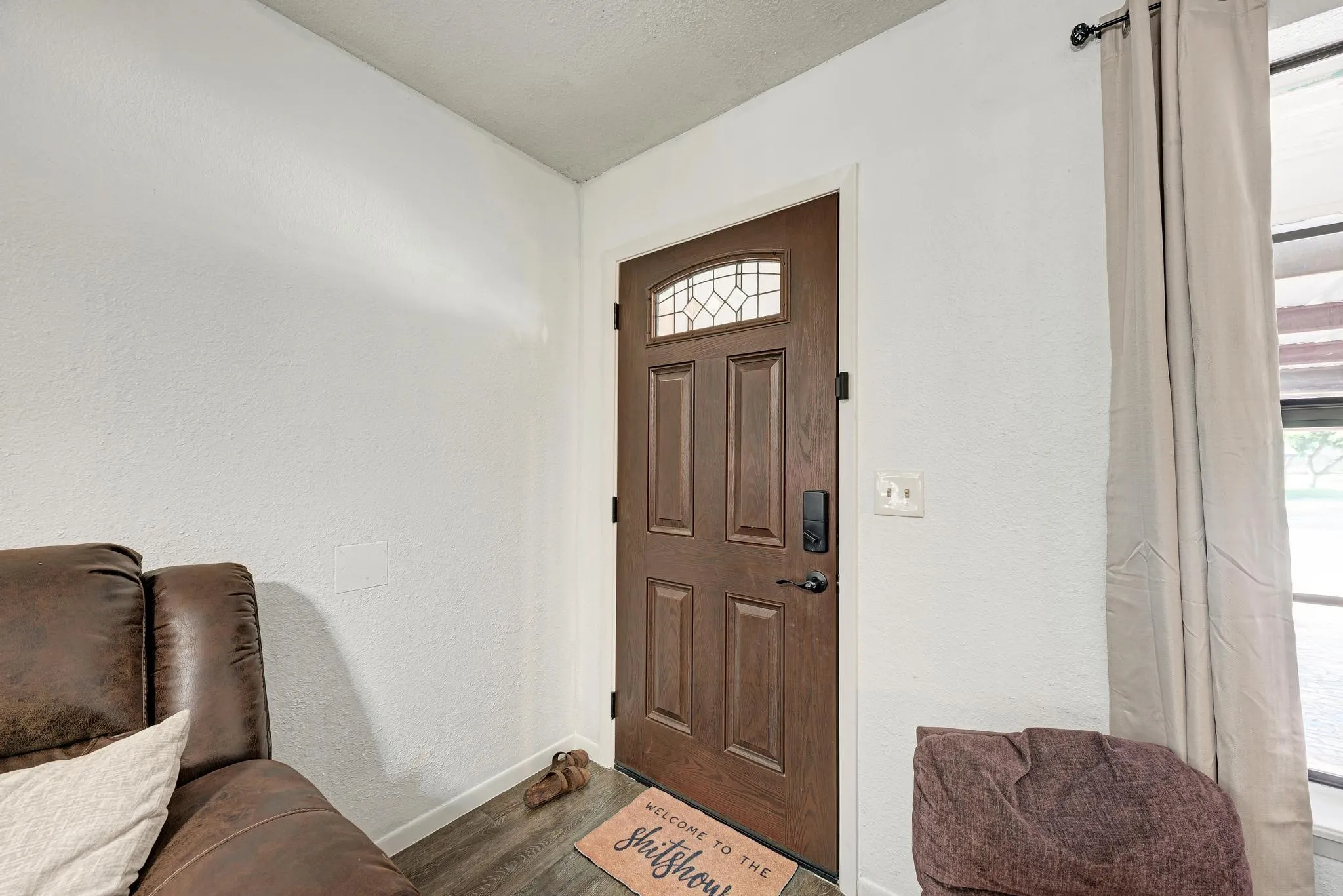 Single Family Residence For Sale in Lampasas County , 1407 W Avenue C, Lampasas, Texas 76550, 4 Bedroom, 2 Bathroom, Garage spaces, 1,568 Sqft, built in 1986, mls#21359120, Real Estate Agent in Lampasas, Homes For Sale in Lampasas county, Homes For Sale in Lampasas, Realtor in Lampasas Texas, Real Estate Brokerage Independent Realty Texas, Luminita Cordes Realtor