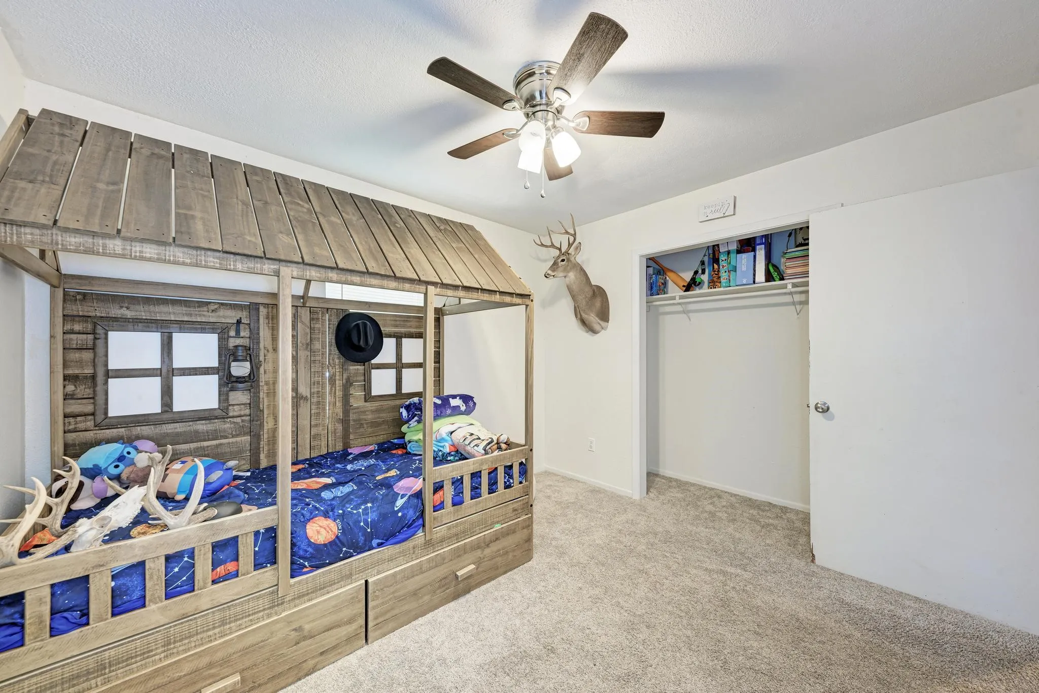 Single Family Residence For Sale in Lampasas County , 1407 W Avenue C, Lampasas, Texas 76550, 4 Bedroom, 2 Bathroom, Garage spaces, 1,568 Sqft, built in 1986, mls#21359120, Real Estate Agent in Lampasas, Homes For Sale in Lampasas county, Homes For Sale in Lampasas, Realtor in Lampasas Texas, Real Estate Brokerage Independent Realty Texas, Luminita Cordes Realtor