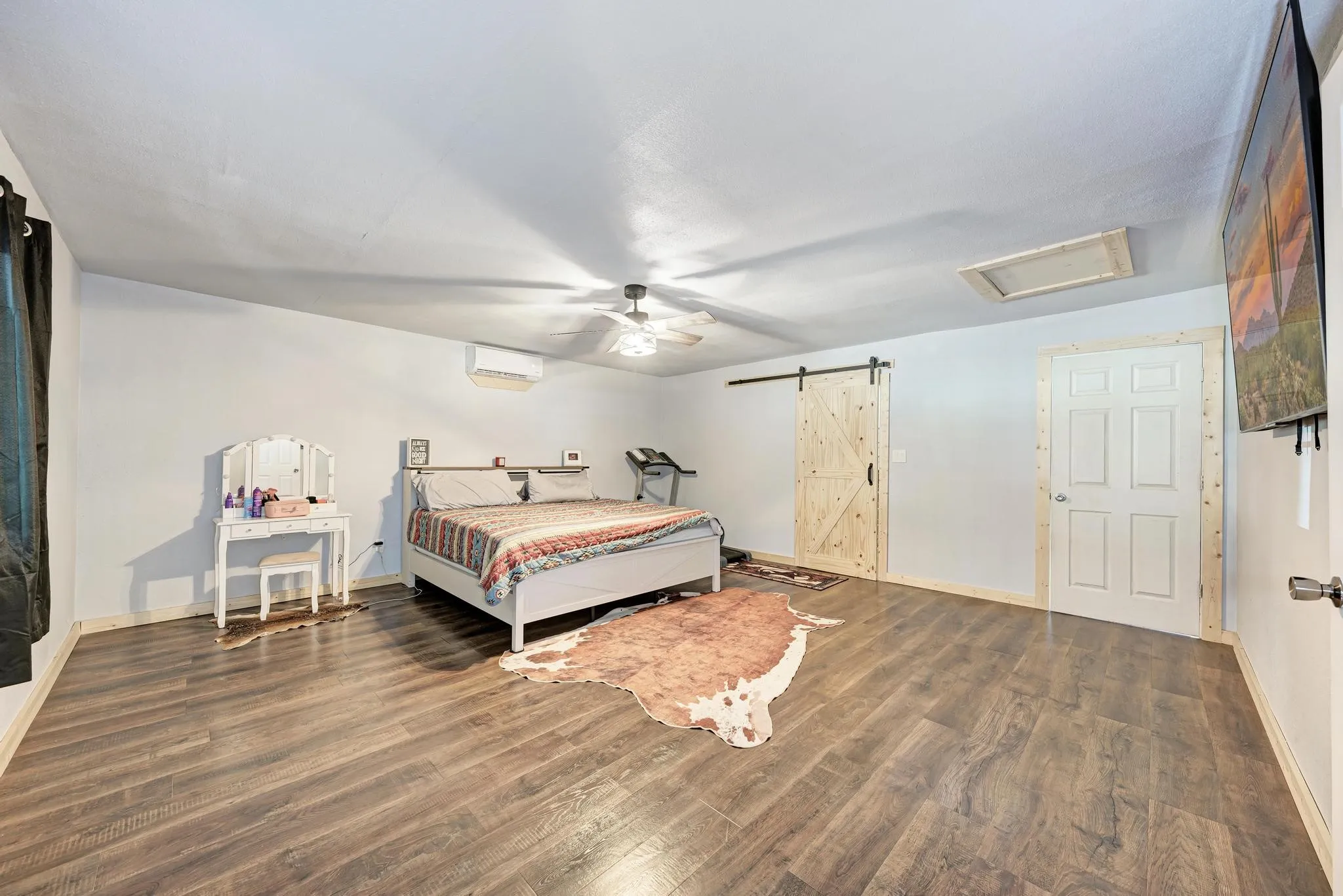 Single Family Residence For Sale in Lampasas County , 1407 W Avenue C, Lampasas, Texas 76550, 4 Bedroom, 2 Bathroom, Garage spaces, 1,568 Sqft, built in 1986, mls#21359120, Real Estate Agent in Lampasas, Homes For Sale in Lampasas county, Homes For Sale in Lampasas, Realtor in Lampasas Texas, Real Estate Brokerage Independent Realty Texas, Luminita Cordes Realtor