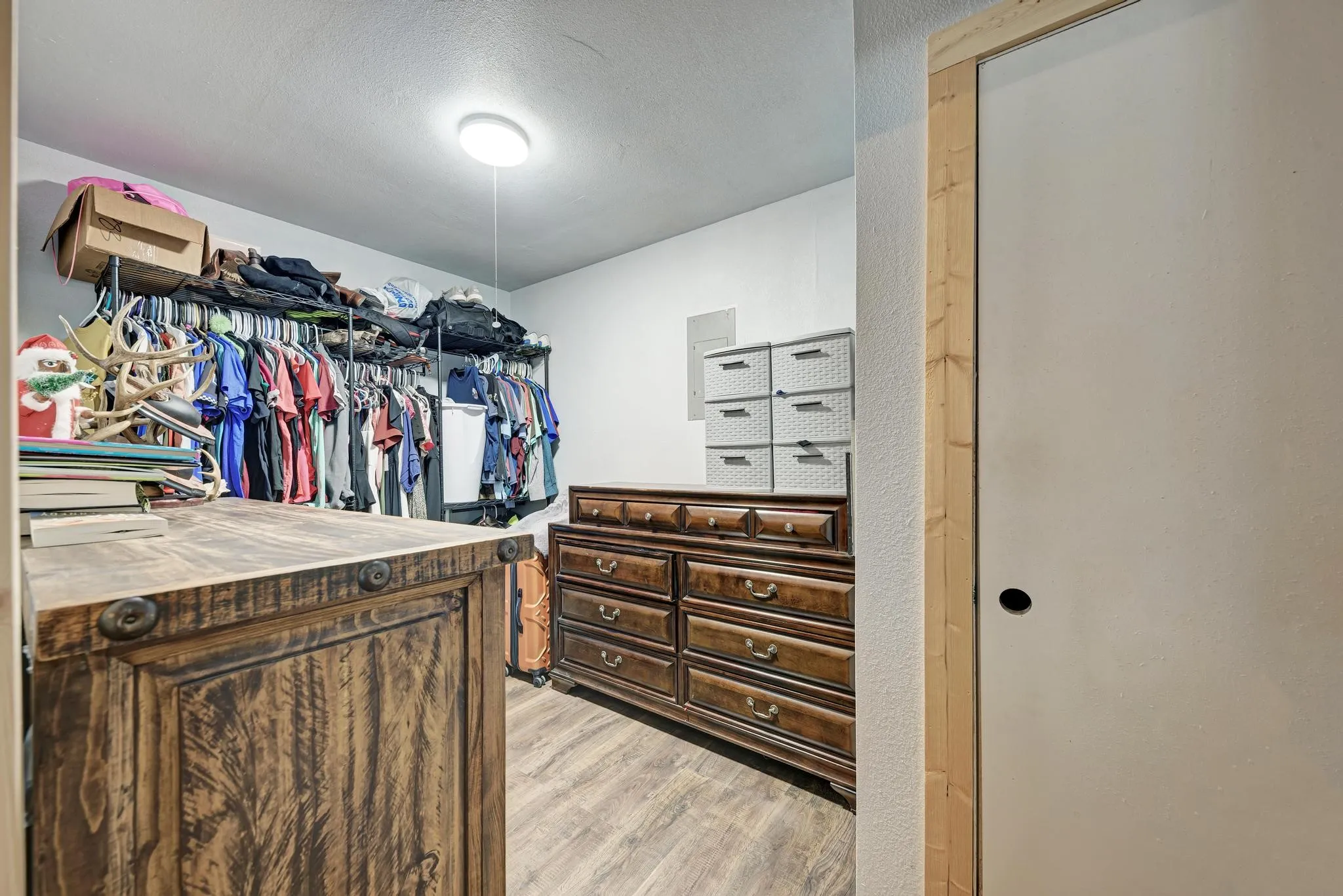 Single Family Residence For Sale in Lampasas County , 1407 W Avenue C, Lampasas, Texas 76550, 4 Bedroom, 2 Bathroom, Garage spaces, 1,568 Sqft, built in 1986, mls#21359120, Real Estate Agent in Lampasas, Homes For Sale in Lampasas county, Homes For Sale in Lampasas, Realtor in Lampasas Texas, Real Estate Brokerage Independent Realty Texas, Luminita Cordes Realtor