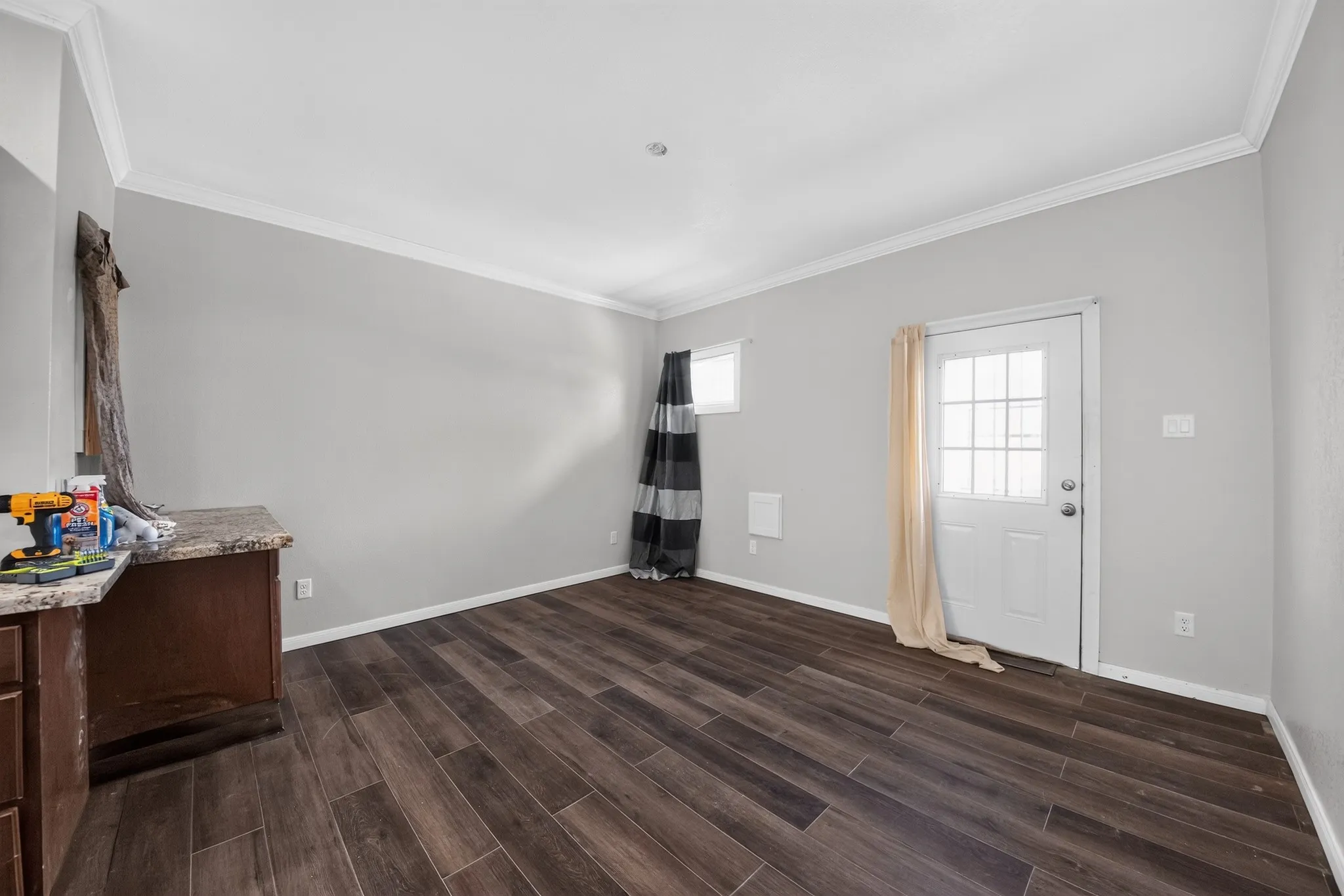 Single Family Residence For Sale in Harris County , 6202 Kashmere Street, Houston, Texas 77026, 3 Bedroom, 2 Bathroom, Garage spaces, 1,348 Sqft, built in 1956, mls#21362190, Real Estate Agent in Houston, Homes For Sale in Harris county, Homes For Sale in Houston, Realtor in Houston Texas, Real Estate Brokerage Independent Realty Texas, Luminita Cordes Realtor