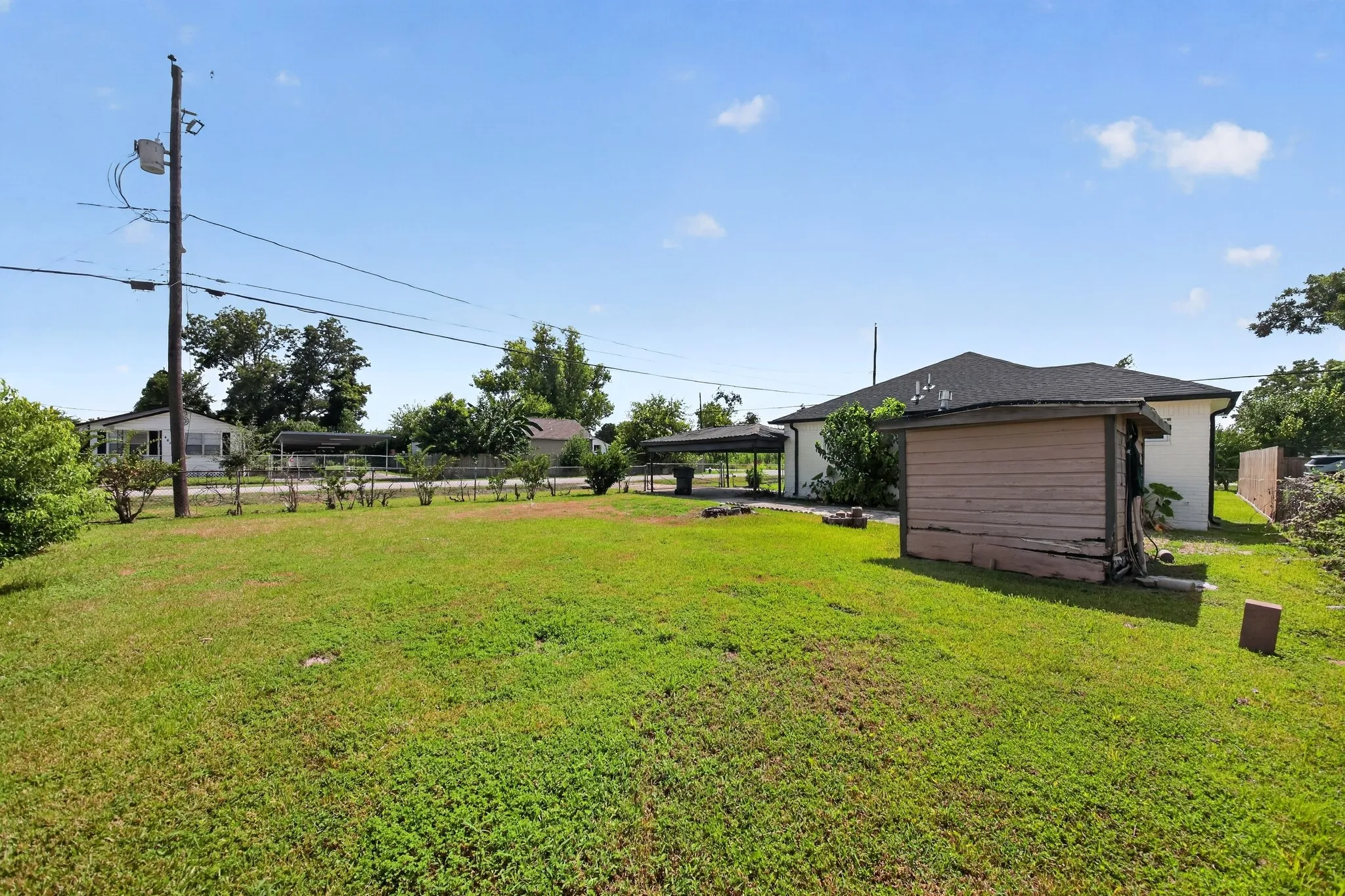 Single Family Residence For Sale in Harris County , 6202 Kashmere Street, Houston, Texas 77026, 3 Bedroom, 2 Bathroom, Garage spaces, 1,348 Sqft, built in 1956, mls#21362190, Real Estate Agent in Houston, Homes For Sale in Harris county, Homes For Sale in Houston, Realtor in Houston Texas, Real Estate Brokerage Independent Realty Texas, Luminita Cordes Realtor