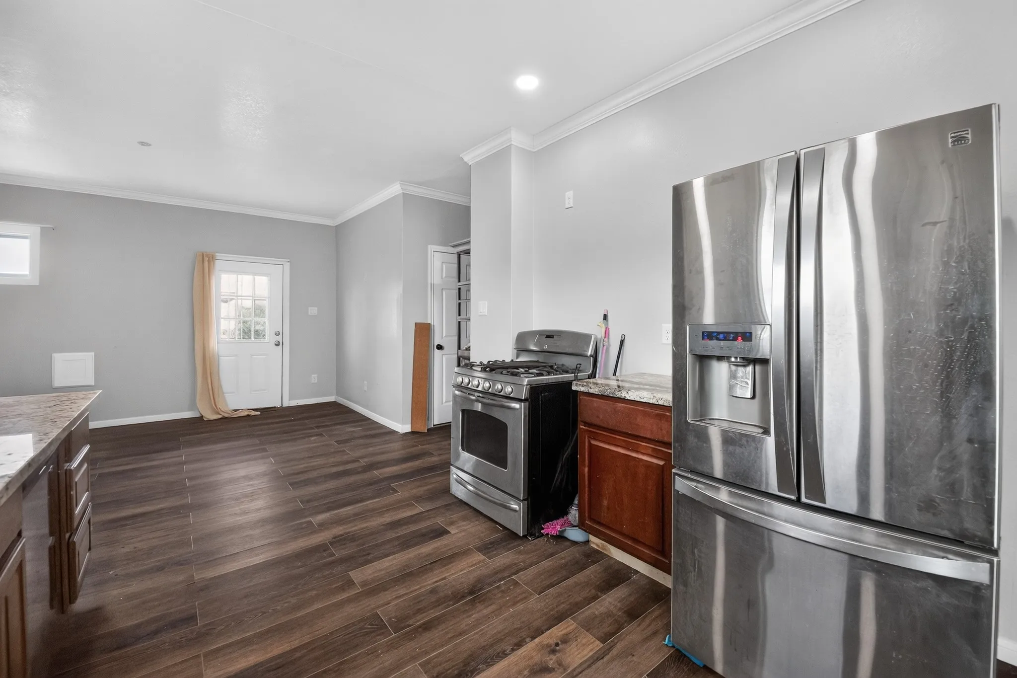 Single Family Residence For Sale in Harris County , 6202 Kashmere Street, Houston, Texas 77026, 3 Bedroom, 2 Bathroom, Garage spaces, 1,348 Sqft, built in 1956, mls#21362190, Real Estate Agent in Houston, Homes For Sale in Harris county, Homes For Sale in Houston, Realtor in Houston Texas, Real Estate Brokerage Independent Realty Texas, Luminita Cordes Realtor