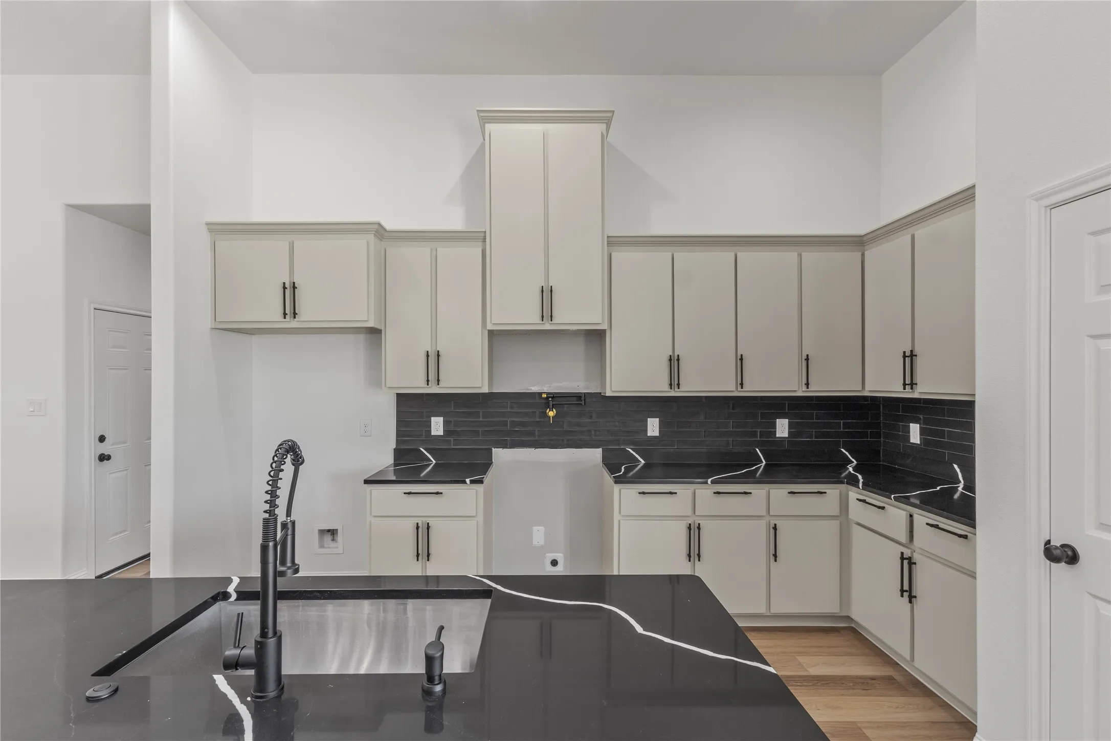 Single Family Residence For Sale in Hunt County , 1282 CR 4105, Greenville, Texas 75401, 4 Bedroom, 3 Bathroom, 7 Garage spaces, 2,950 Sqft, built in 2026, mls#21356077, Real Estate Agent in Greenville, Homes For Sale in Hunt county, Homes For Sale in Greenville, Realtor in Greenville Texas, Real Estate Brokerage Independent Realty Texas, Luminita Cordes Realtor