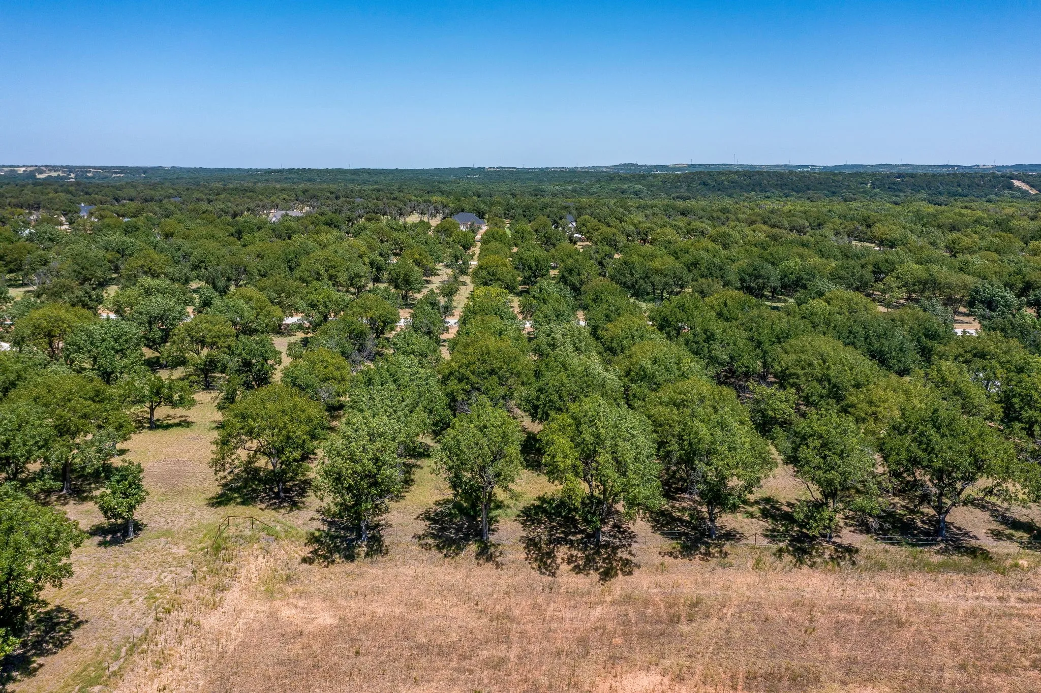 Improved Land For Sale in Hood County , 2373 E Landings S, Granbury, Texas 76049, 0, 0, Garage spaces, 0 Sqft, built in 0, mls#21356791, Real Estate Agent in Granbury, Homes For Sale in Hood county, Homes For Sale in Granbury, Realtor in Granbury Texas, Real Estate Brokerage Independent Realty Texas, Luminita Cordes Realtor