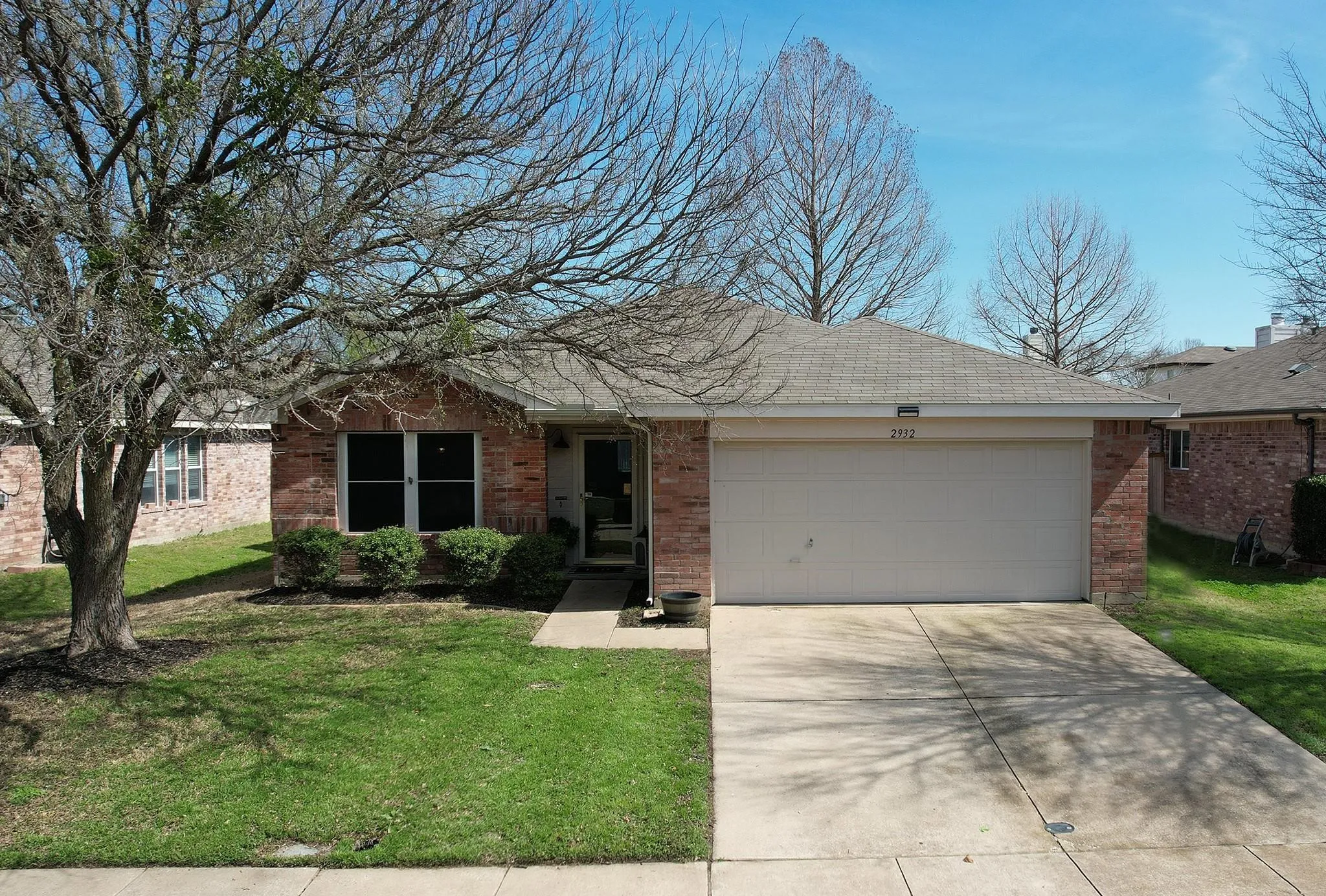 Single Family Residence For Rent in Collin County , 2932 Frontier Lane, Mc Kinney, Texas 75071, 4 Bedroom, 2 Bathroom, 2 Garage spaces, 1,789 Sqft, built in 2002, mls#21362276, Real Estate Agent in Mc Kinney, Homes For Rent in Collin county, Homes For Rent in Mc Kinney, Realtor in Mc Kinney Texas, Real Estate Brokerage Independent Realty Texas, Luminita Cordes Realtor
