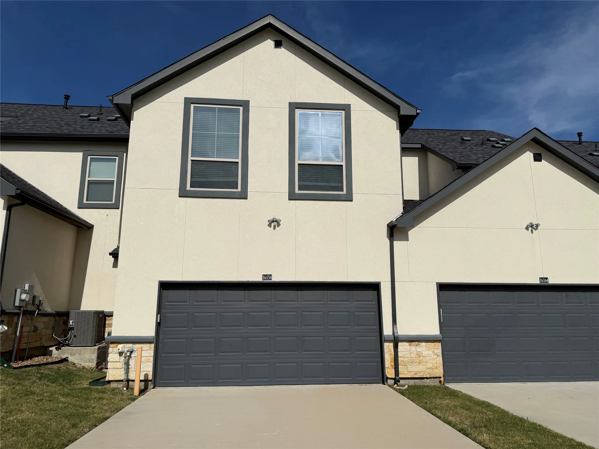 Townhouse For Rent in Denton County , 16154 Doe Lake Drive, Frisco, Texas 75068, 4 Bedroom, 3 Bathroom, 2 Garage spaces, 2,049 Sqft, built in 2021, mls#21362280, Real Estate Agent in Frisco, Homes For Rent in Denton county, Homes For Rent in Frisco, Realtor in Frisco Texas, Real Estate Brokerage Independent Realty Texas, Luminita Cordes Realtor