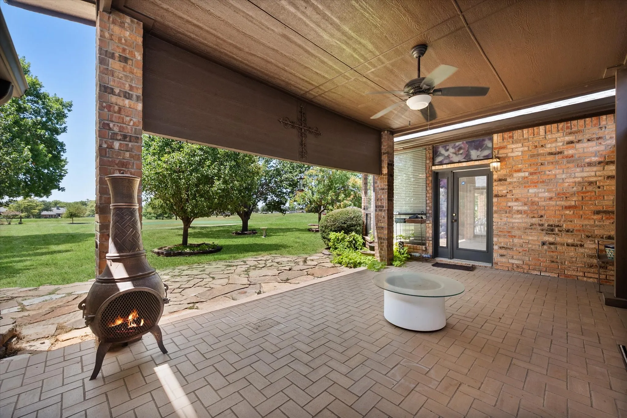 Single Family Residence For Sale in Tarrant County , 1388 Fairhaven Drive, Mansfield, Texas 76063, 4 Bedroom, 4 Bathroom, 3 Garage spaces, 3,494 Sqft, built in 1990, mls#21361071, Real Estate Agent in Mansfield, Homes For Sale in Tarrant county, Homes For Sale in Mansfield, Realtor in Mansfield Texas, Real Estate Brokerage Independent Realty Texas, Luminita Cordes Realtor