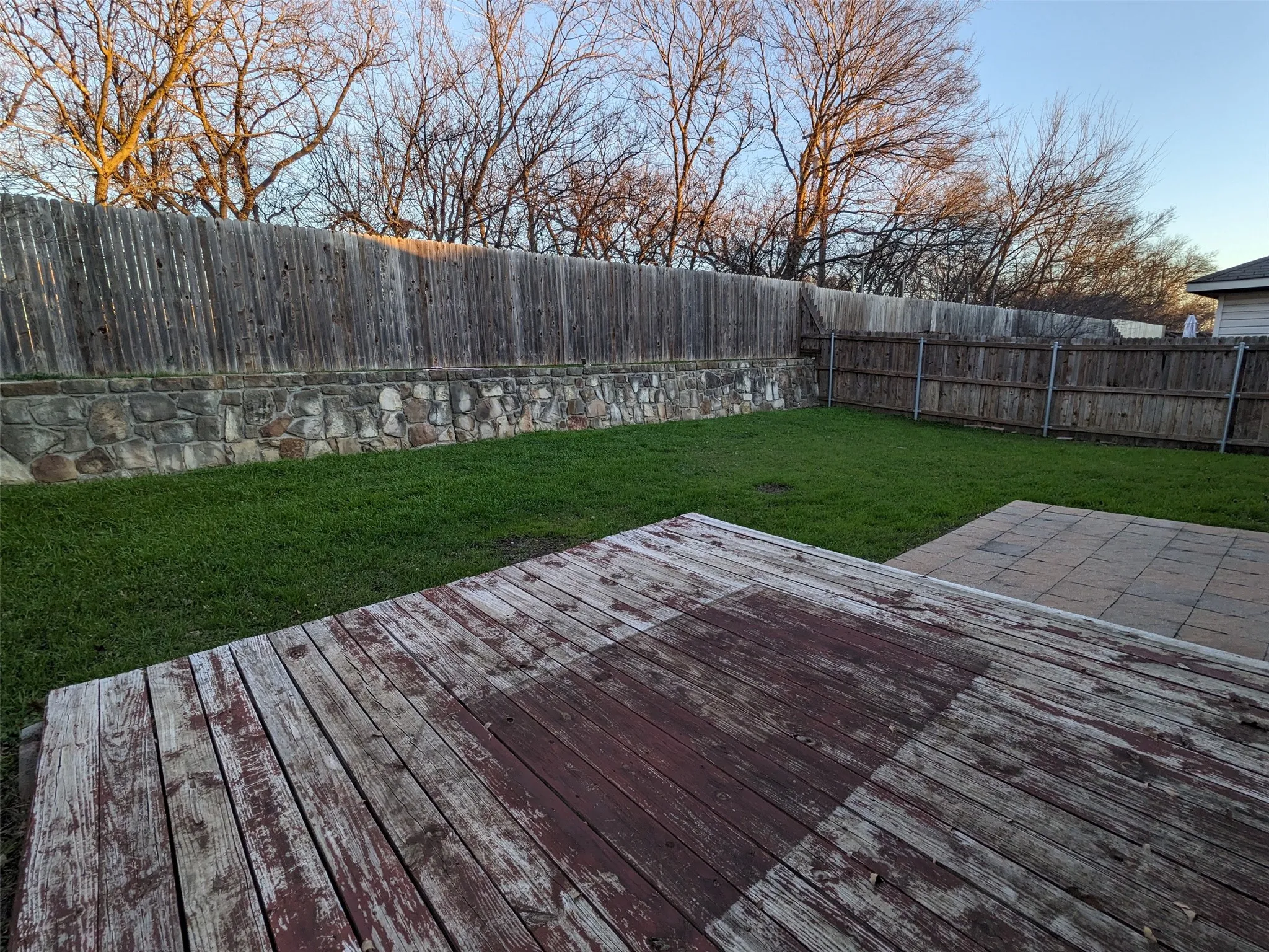 Single Family Residence For Rent in Denton County , 16424 Red River Lane, Fort Worth, Texas 76247, 3 Bedroom, 2 Bathroom, 2 Garage spaces, 1,647 Sqft, built in 2004, mls#21362290, Real Estate Agent in Fort Worth, Homes For Rent in Denton county, Homes For Rent in Fort Worth, Realtor in Fort Worth Texas, Real Estate Brokerage Independent Realty Texas, Luminita Cordes Realtor