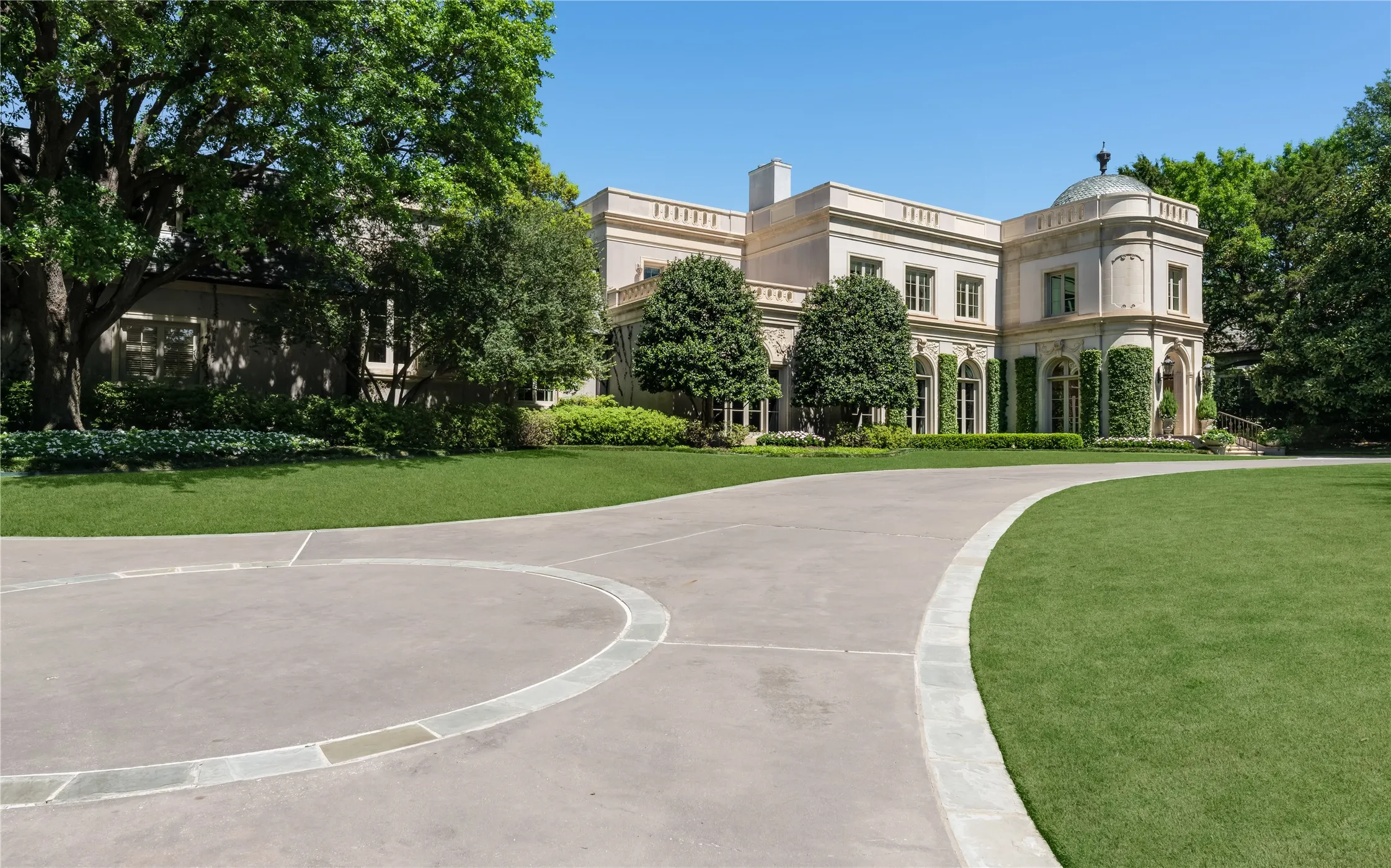 Single Family Residence For Sale in Dallas County , 5205 Park Lane, Dallas, Texas 75220, 4 Bedroom, 7 Bathroom, Garage spaces, 11,331 Sqft, built in 2000, Price $17,750,000, mls#21361620, Real Estate Agent in Dallas, Homes For Sale in Dallas county, Homes For Sale in Dallas, Realtor in Dallas Texas, Real Estate Brokerage Independent Realty Texas, Luminita Cordes Realtor