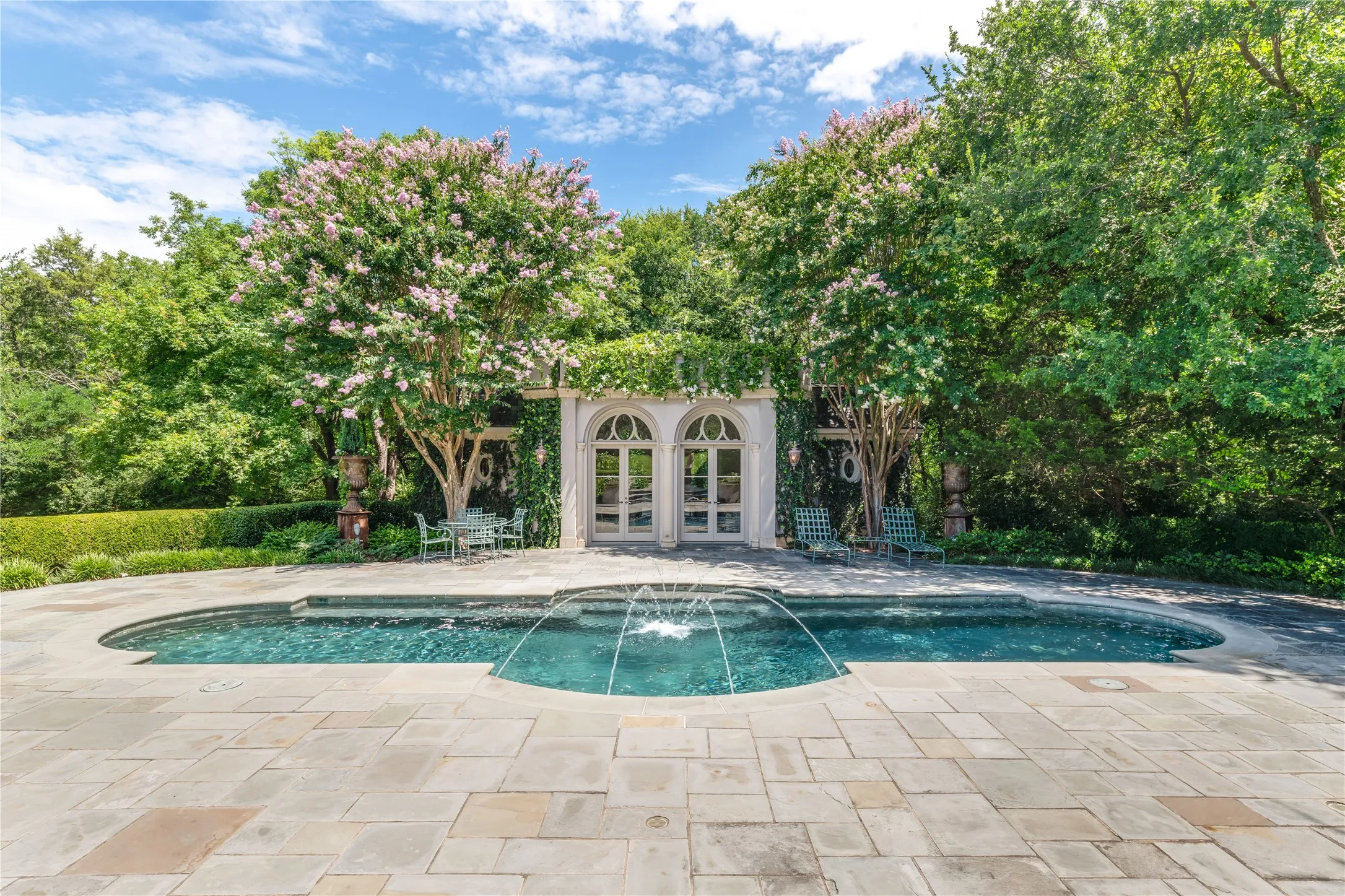 Single Family Residence For Sale in Dallas County , 5205 Park Lane, Dallas, Texas 75220, 4 Bedroom, 7 Bathroom, Garage spaces, 11,331 Sqft, built in 2000, Price $17,750,000, mls#21361620, Real Estate Agent in Dallas, Homes For Sale in Dallas county, Homes For Sale in Dallas, Realtor in Dallas Texas, Real Estate Brokerage Independent Realty Texas, Luminita Cordes Realtor
