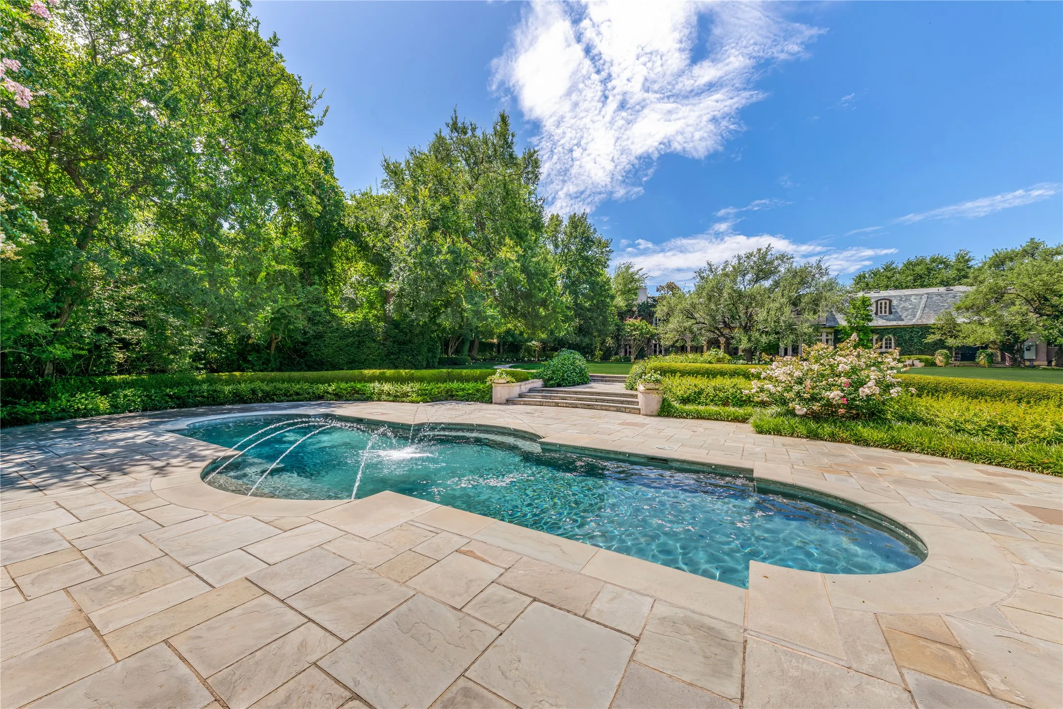 Single Family Residence For Sale in Dallas County , 5205 Park Lane, Dallas, Texas 75220, 4 Bedroom, 7 Bathroom, Garage spaces, 11,331 Sqft, built in 2000, Price $17,750,000, mls#21361620, Real Estate Agent in Dallas, Homes For Sale in Dallas county, Homes For Sale in Dallas, Realtor in Dallas Texas, Real Estate Brokerage Independent Realty Texas, Luminita Cordes Realtor