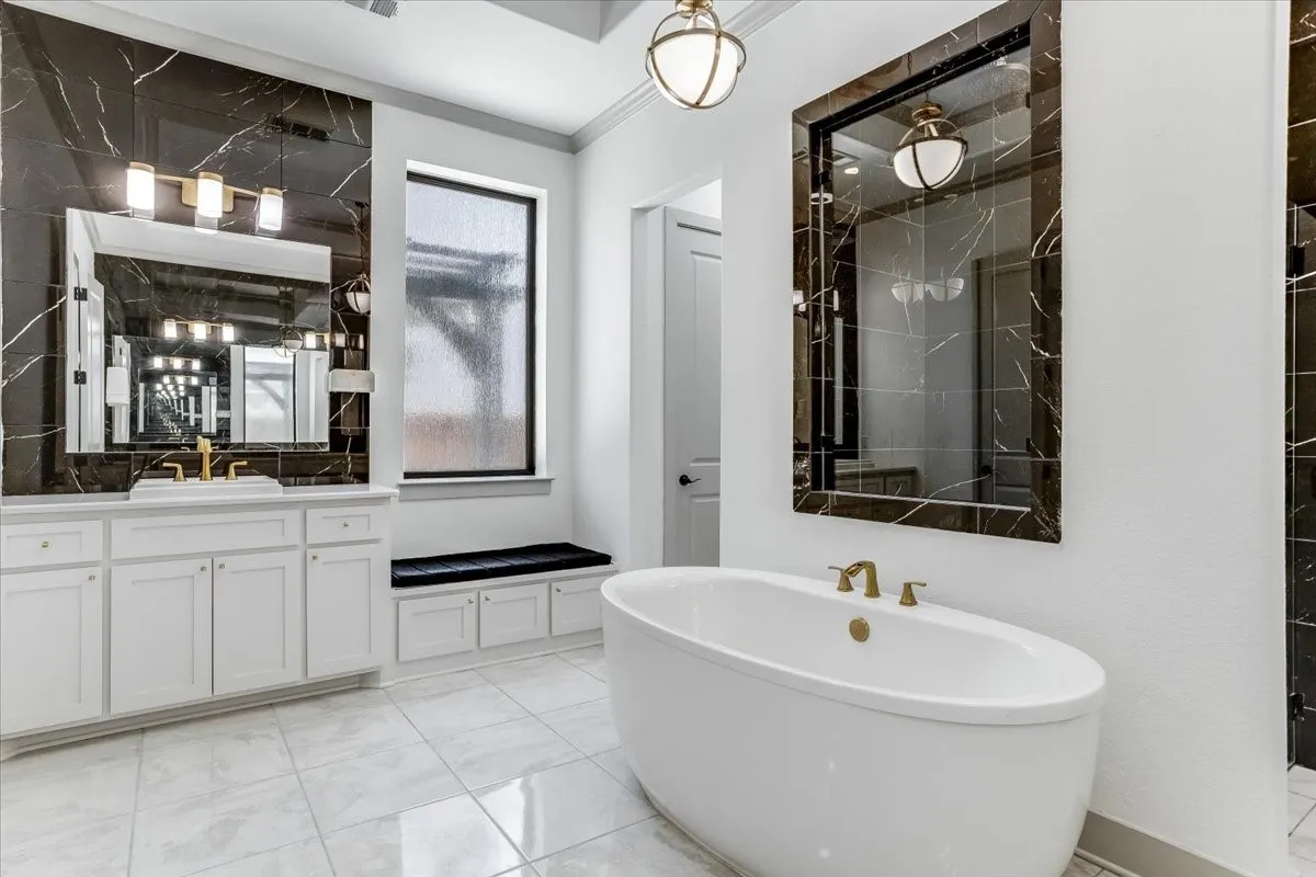 Single Family Residence For Sale in Denton County , 510 Spurlock Street, Frisco, Texas 75036, 5 Bedroom, 6 Bathroom, 3 Garage spaces, 4,626 Sqft, built in 2020, mls#21356462, Real Estate Agent in Frisco, Homes For Sale in Denton county, Homes For Sale in Frisco, Realtor in Frisco Texas, Real Estate Brokerage Independent Realty Texas, Luminita Cordes Realtor