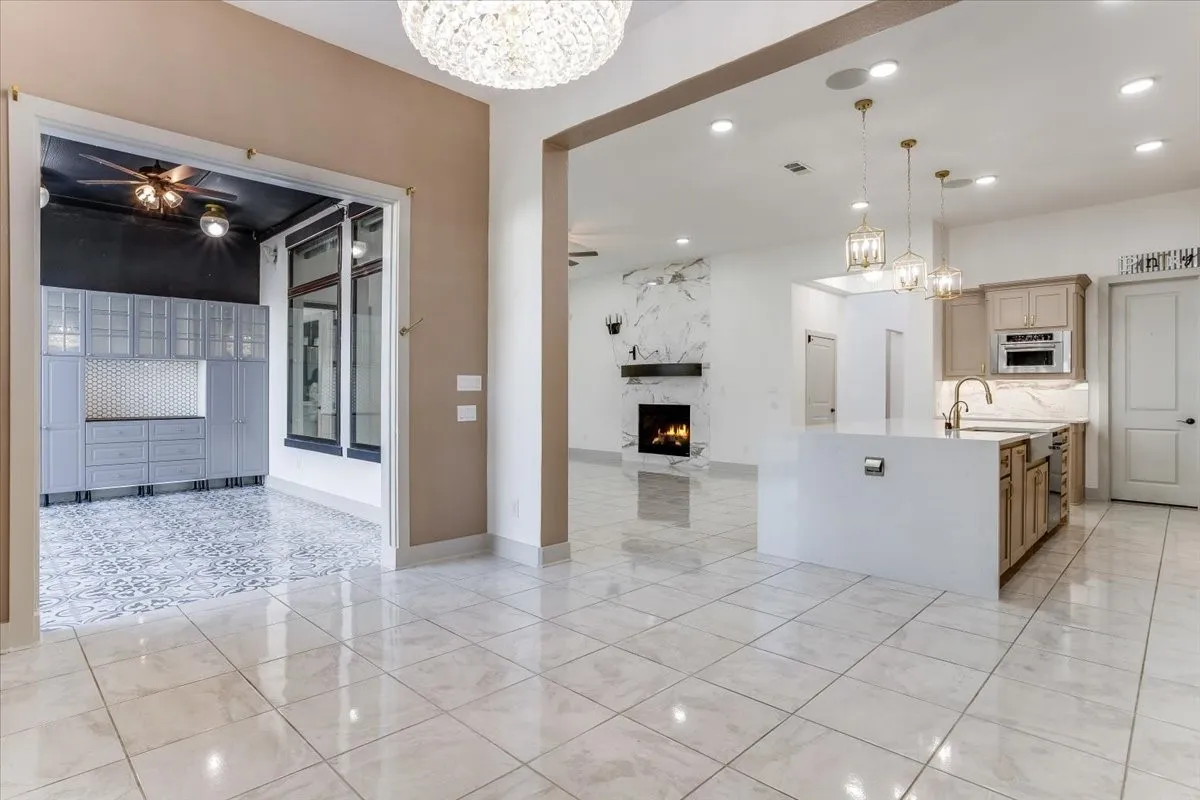 Single Family Residence For Sale in Denton County , 510 Spurlock Street, Frisco, Texas 75036, 5 Bedroom, 6 Bathroom, 3 Garage spaces, 4,626 Sqft, built in 2020, mls#21356462, Real Estate Agent in Frisco, Homes For Sale in Denton county, Homes For Sale in Frisco, Realtor in Frisco Texas, Real Estate Brokerage Independent Realty Texas, Luminita Cordes Realtor