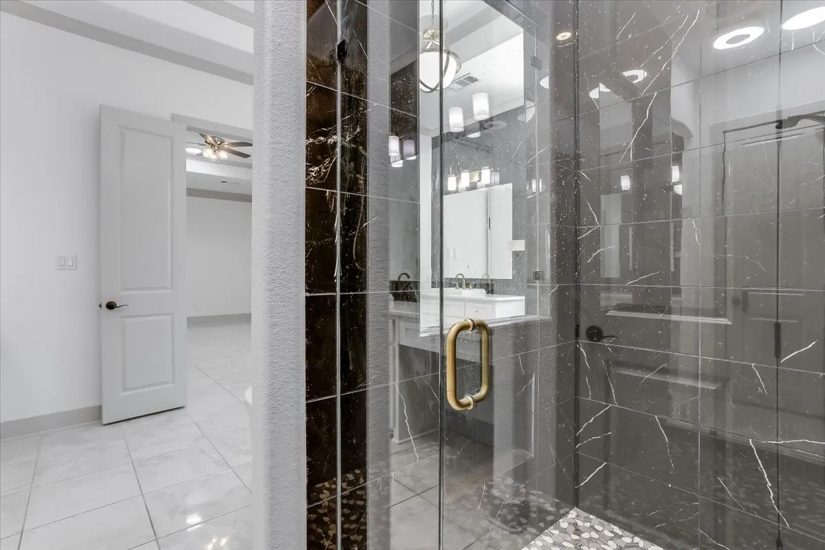 Single Family Residence For Sale in Denton County , 510 Spurlock Street, Frisco, Texas 75036, 5 Bedroom, 6 Bathroom, 3 Garage spaces, 4,626 Sqft, built in 2020, mls#21356462, Real Estate Agent in Frisco, Homes For Sale in Denton county, Homes For Sale in Frisco, Realtor in Frisco Texas, Real Estate Brokerage Independent Realty Texas, Luminita Cordes Realtor