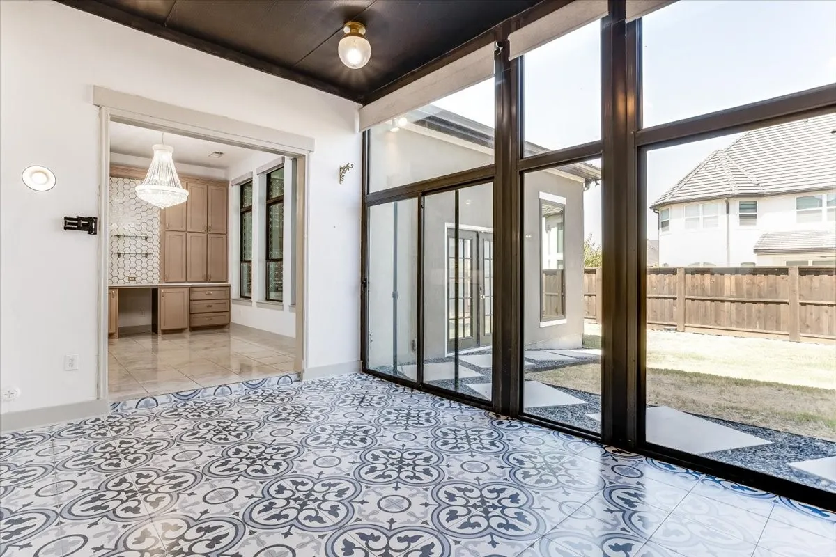 Single Family Residence For Sale in Denton County , 510 Spurlock Street, Frisco, Texas 75036, 5 Bedroom, 6 Bathroom, 3 Garage spaces, 4,626 Sqft, built in 2020, mls#21356462, Real Estate Agent in Frisco, Homes For Sale in Denton county, Homes For Sale in Frisco, Realtor in Frisco Texas, Real Estate Brokerage Independent Realty Texas, Luminita Cordes Realtor
