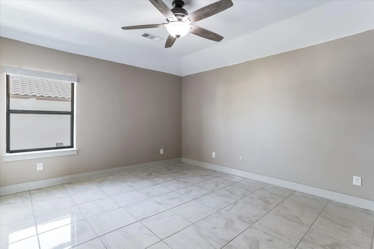 Single Family Residence For Sale in Denton County , 510 Spurlock Street, Frisco, Texas 75036, 5 Bedroom, 6 Bathroom, 3 Garage spaces, 4,626 Sqft, built in 2020, mls#21356462, Real Estate Agent in Frisco, Homes For Sale in Denton county, Homes For Sale in Frisco, Realtor in Frisco Texas, Real Estate Brokerage Independent Realty Texas, Luminita Cordes Realtor