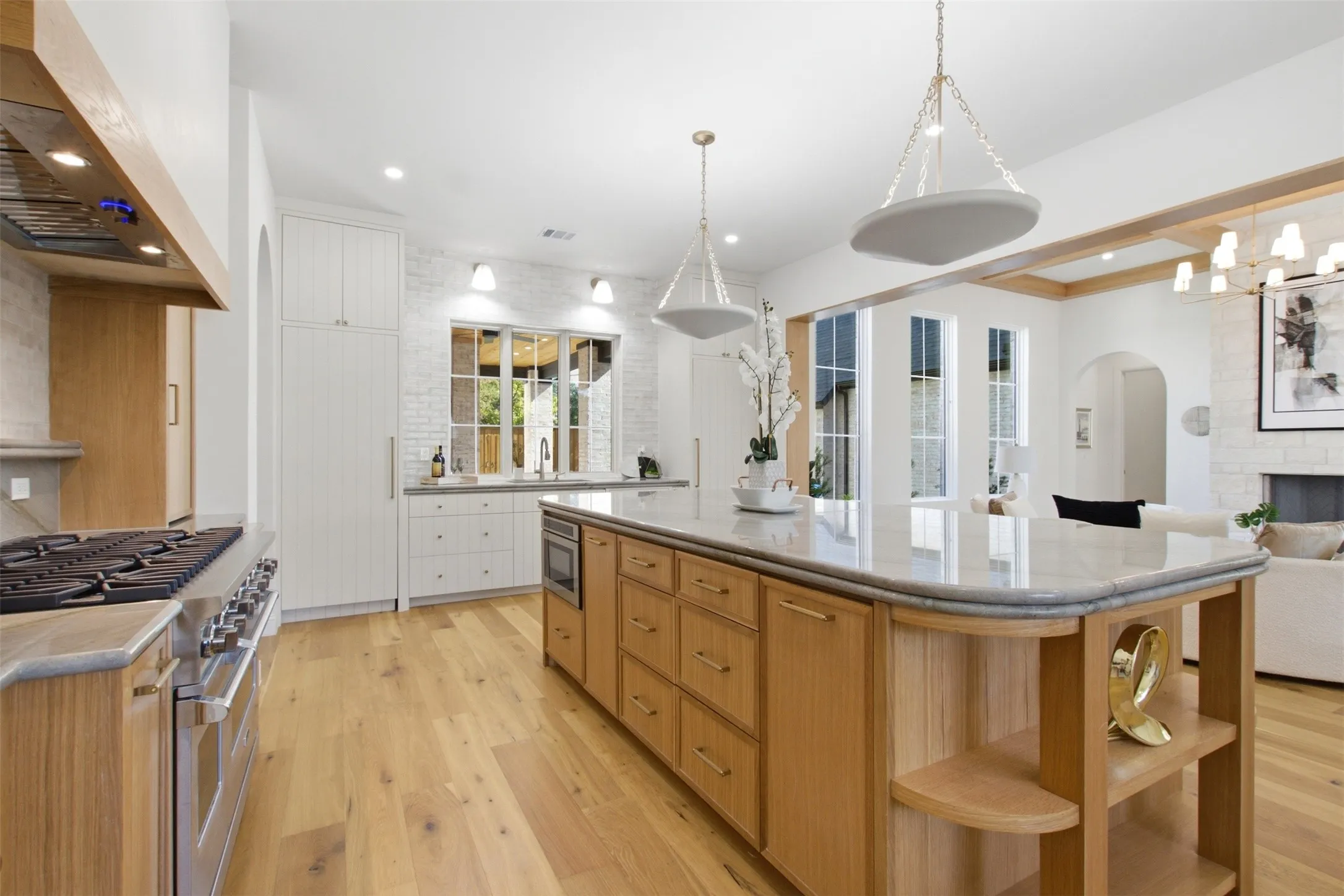Single Family Residence For Sale in Dallas County , 3305 Townsend Drive, Dallas, Texas 75229, 5 Bedroom, 7 Bathroom, 2 Garage spaces, 4,865 Sqft, built in 2026, mls#21340768, Real Estate Agent in Dallas, Homes For Sale in Dallas county, Homes For Sale in Dallas, Realtor in Dallas Texas, Real Estate Brokerage Independent Realty Texas, Luminita Cordes Realtor