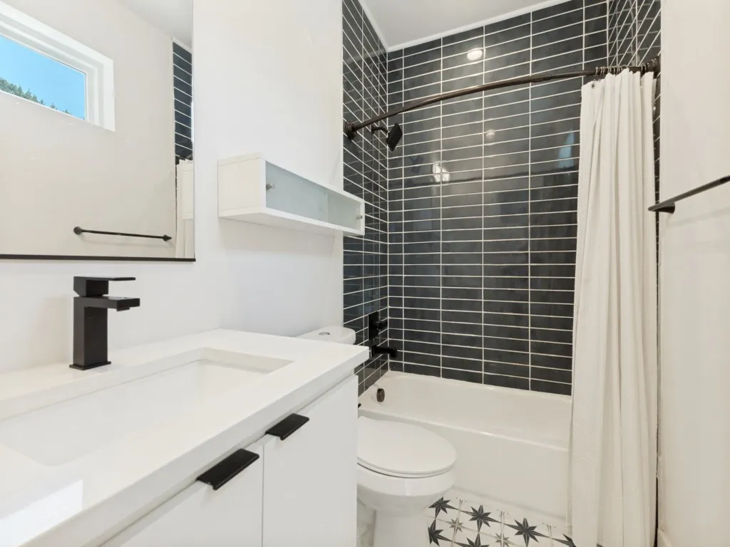 Townhouse For Rent in Dallas County , 4119 Munger Avenue, Dallas, Texas 75204, 3 Bedroom, 4 Bathroom, 2 Garage spaces, 2,341 Sqft, built in 2020, mls#21362299, Real Estate Agent in Dallas, Homes For Rent in Dallas county, Homes For Rent in Dallas, Realtor in Dallas Texas, Real Estate Brokerage Independent Realty Texas, Luminita Cordes Realtor