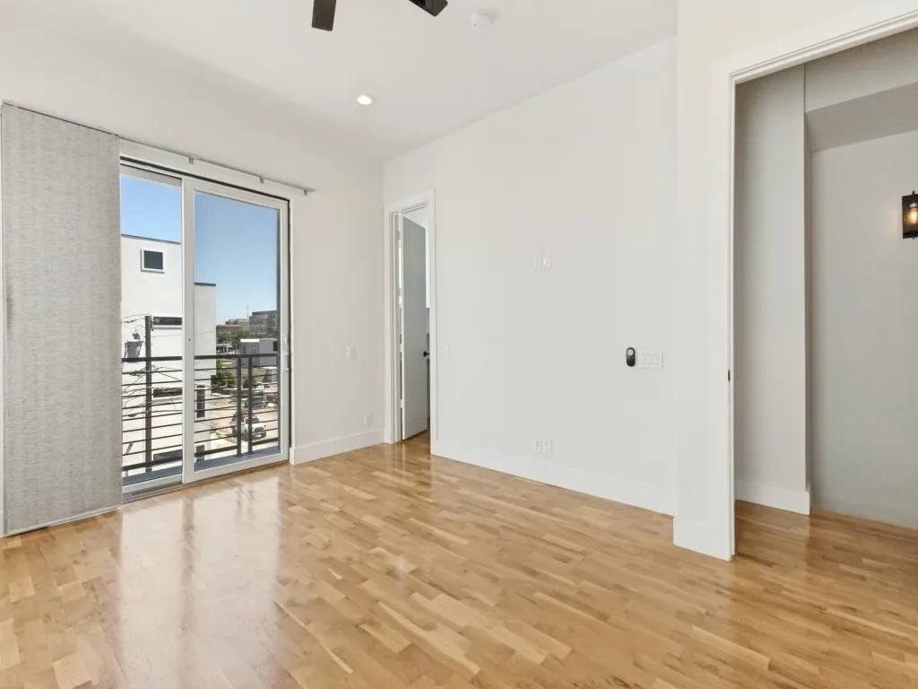 Townhouse For Rent in Dallas County , 4119 Munger Avenue, Dallas, Texas 75204, 3 Bedroom, 4 Bathroom, 2 Garage spaces, 2,341 Sqft, built in 2020, mls#21362299, Real Estate Agent in Dallas, Homes For Rent in Dallas county, Homes For Rent in Dallas, Realtor in Dallas Texas, Real Estate Brokerage Independent Realty Texas, Luminita Cordes Realtor
