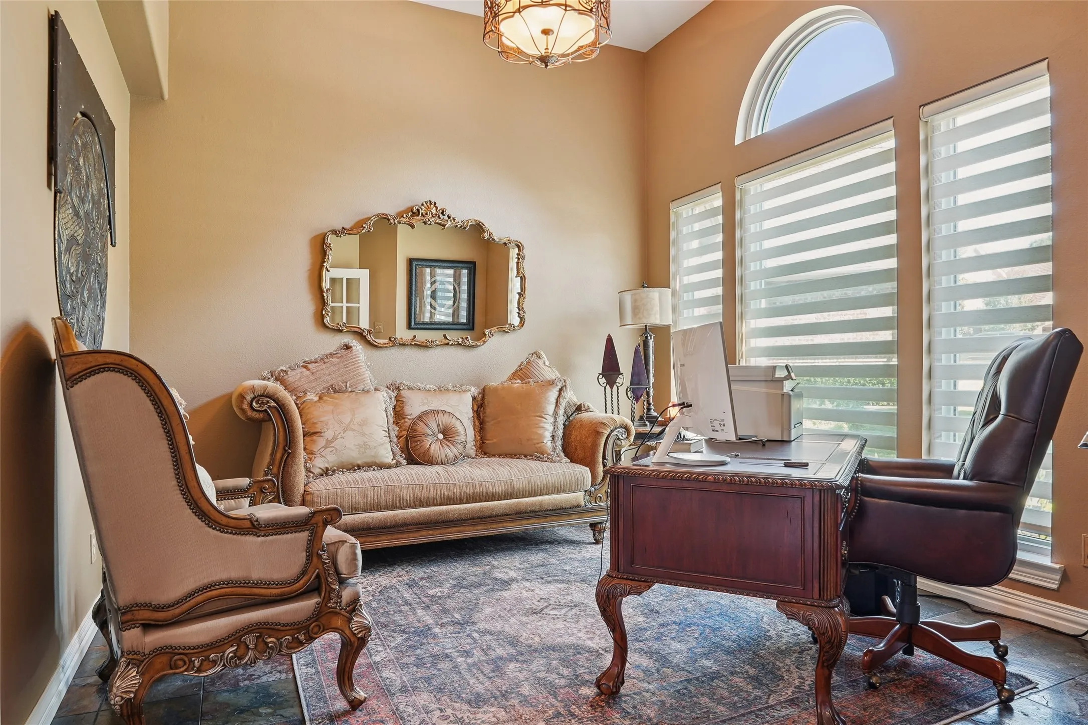 Single Family Residence For Sale in Tarrant County , 14 Jamie Court, Trophy Club, Texas 76262, 3 Bedroom, 3 Bathroom, 2 Garage spaces, 3,651 Sqft, built in 2002, mls#21359865, Real Estate Agent in Trophy Club, Homes For Sale in Tarrant county, Homes For Sale in Trophy Club, Realtor in Trophy Club Texas, Real Estate Brokerage Independent Realty Texas, Luminita Cordes Realtor