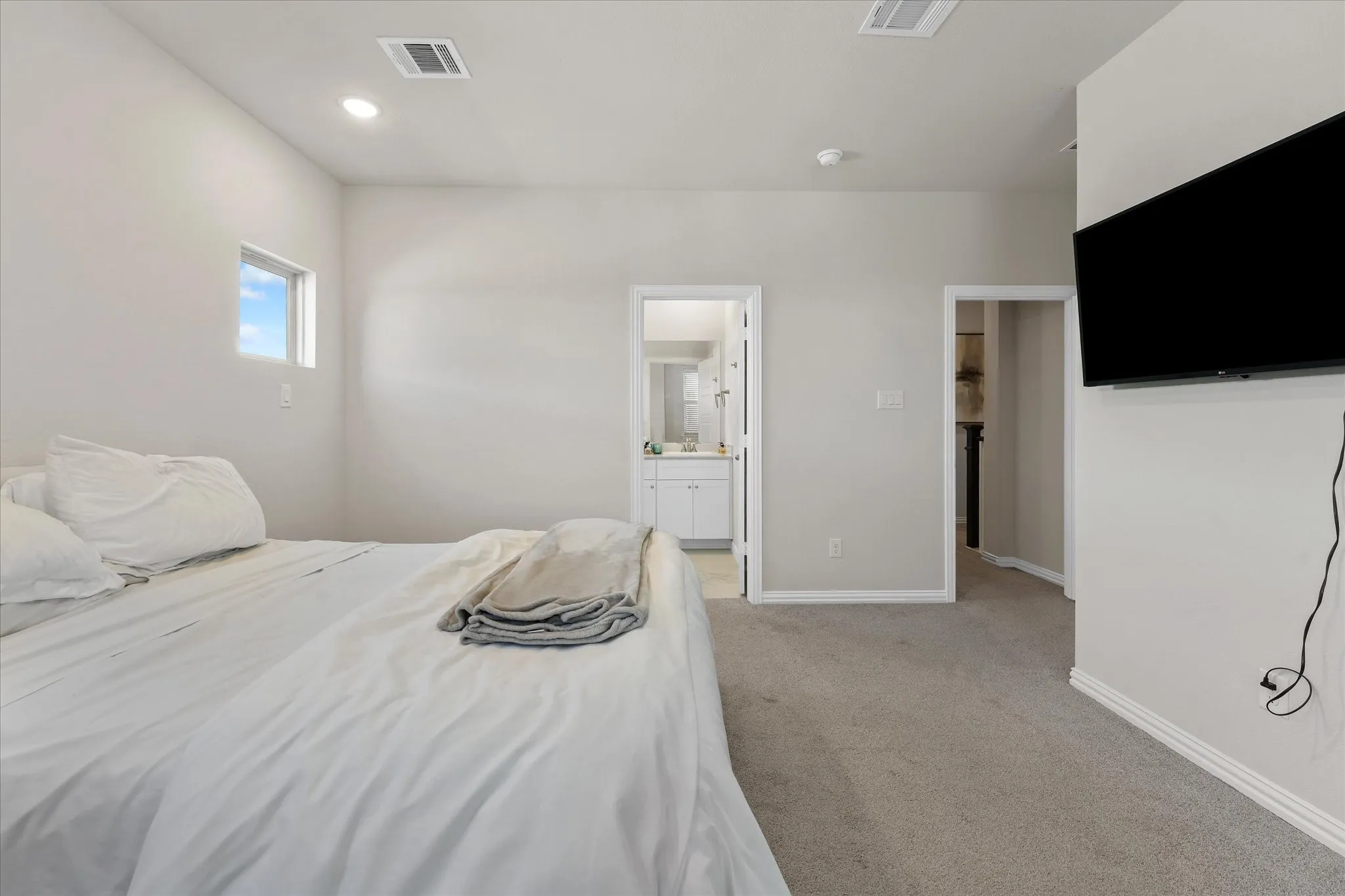 Single Family Residence For Sale in Dallas County , 7575 Millingston Road, Dallas, Texas 75228, 4 Bedroom, 4 Bathroom, 2 Garage spaces, 2,304 Sqft, built in 2024, mls#21362295, Real Estate Agent in Dallas, Homes For Sale in Dallas county, Homes For Sale in Dallas, Realtor in Dallas Texas, Real Estate Brokerage Independent Realty Texas, Luminita Cordes Realtor