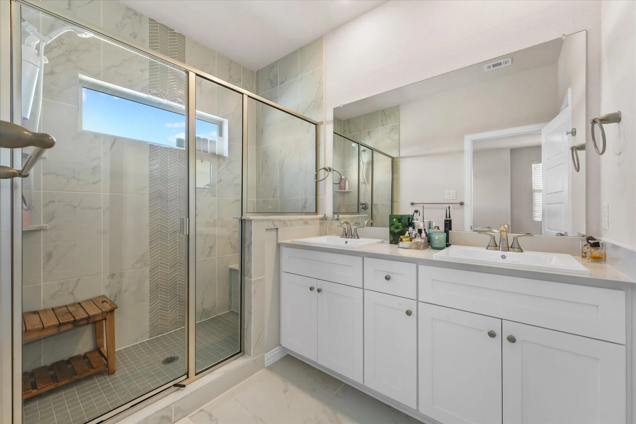 Single Family Residence For Sale in Dallas County , 7575 Millingston Road, Dallas, Texas 75228, 4 Bedroom, 4 Bathroom, 2 Garage spaces, 2,304 Sqft, built in 2024, mls#21362295, Real Estate Agent in Dallas, Homes For Sale in Dallas county, Homes For Sale in Dallas, Realtor in Dallas Texas, Real Estate Brokerage Independent Realty Texas, Luminita Cordes Realtor