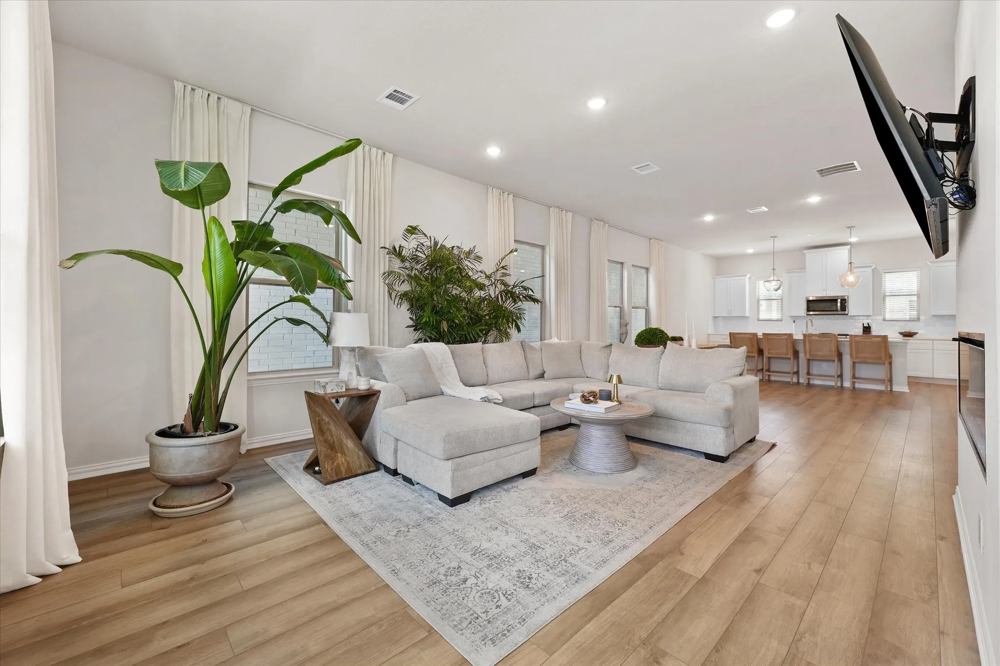 Single Family Residence For Sale in Dallas County , 7575 Millingston Road, Dallas, Texas 75228, 4 Bedroom, 4 Bathroom, 2 Garage spaces, 2,304 Sqft, built in 2024, mls#21362295, Real Estate Agent in Dallas, Homes For Sale in Dallas county, Homes For Sale in Dallas, Realtor in Dallas Texas, Real Estate Brokerage Independent Realty Texas, Luminita Cordes Realtor