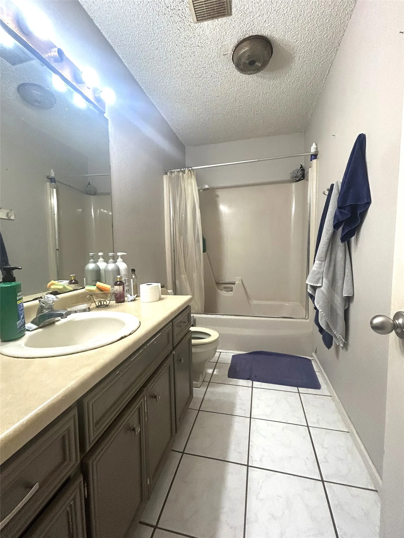 Hall Bathroom