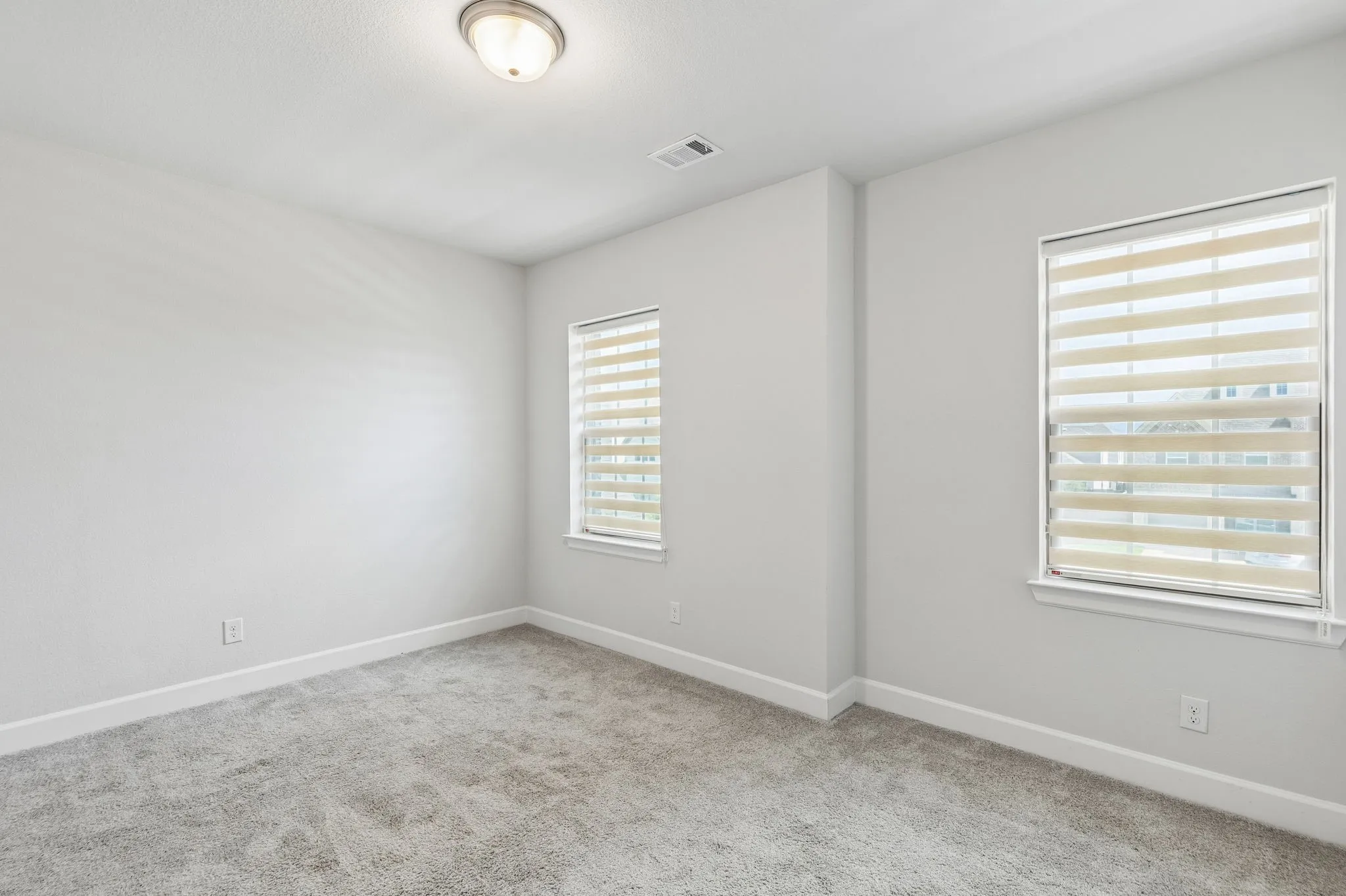 Single Family Residence For Sale in Johnson County , 2501 Collier Street, Mansfield, Texas 76063, 4 Bedroom, 3 Bathroom, 2 Garage spaces, 2,990 Sqft, built in 2020, mls#21362316, Real Estate Agent in Mansfield, Homes For Sale in Johnson county, Homes For Sale in Mansfield, Realtor in Mansfield Texas, Real Estate Brokerage Independent Realty Texas, Luminita Cordes Realtor