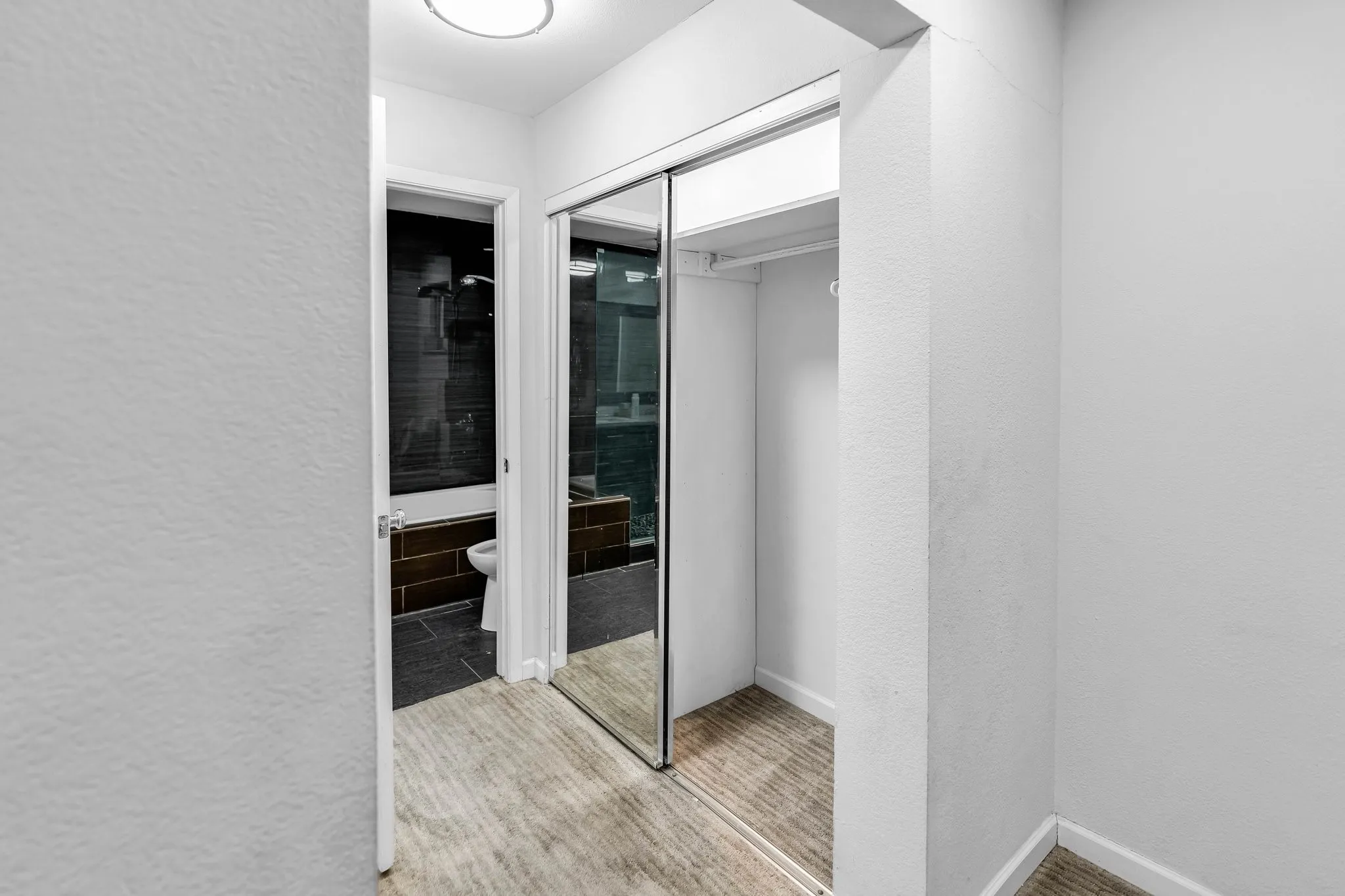 Single Family Residence For Rent in Dallas County , 1400 Moss Rose Circle, Irving, Texas 75061, 4 Bedroom, 3 Bathroom, 2 Garage spaces, 2,489 Sqft, built in 1966, mls#21362324, Real Estate Agent in Irving, Homes For Rent in Dallas county, Homes For Rent in Irving, Realtor in Irving Texas, Real Estate Brokerage Independent Realty Texas, Luminita Cordes Realtor