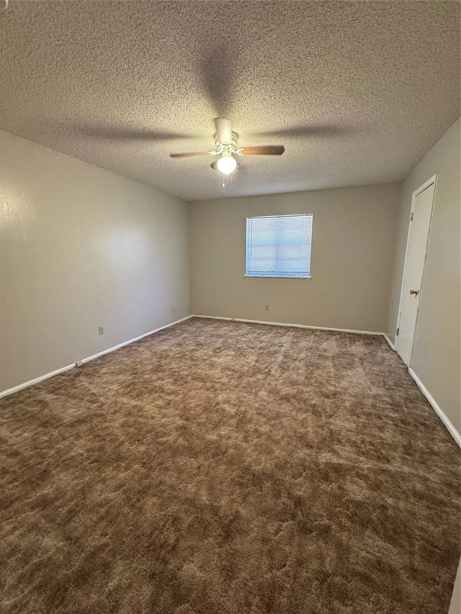 Condominium For Sale in Taylor County , 4611 N 2nd Street, Abilene, Texas 79603, 2 Bedroom, 2 Bathroom, 2 Garage spaces, 1,164 Sqft, built in 1964, mls#21362329, Real Estate Agent in Abilene, Homes For Sale in Taylor county, Homes For Sale in Abilene, Realtor in Abilene Texas, Real Estate Brokerage Independent Realty Texas, Luminita Cordes Realtor