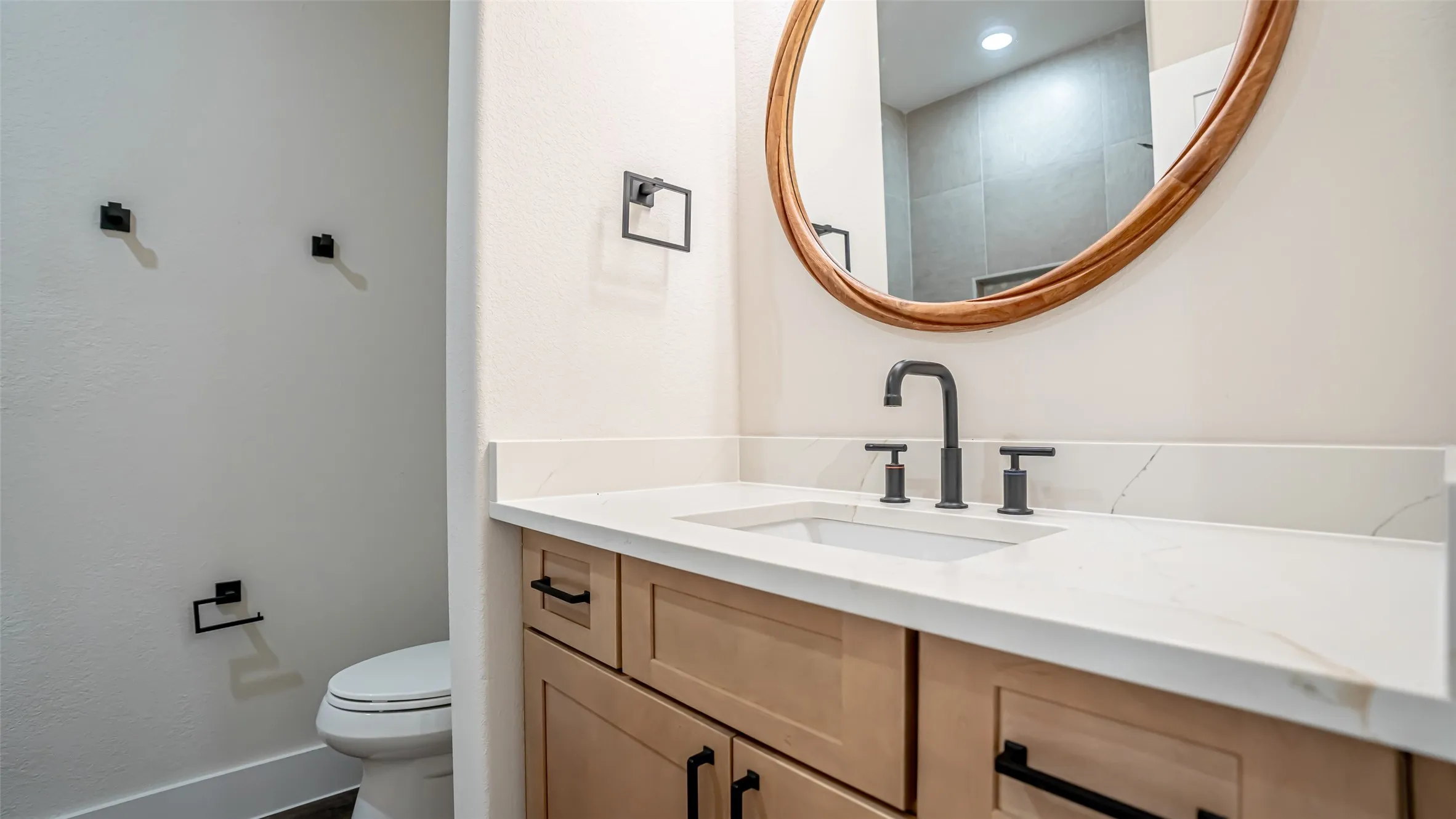 Single Family Residence For Rent in Hood County , 5702 Barkridge Drive, Granbury, Texas 76048, 4 Bedroom, 3 Bathroom, 2 Garage spaces, 2,228 Sqft, built in 2025, mls#21362334, Real Estate Agent in Granbury, Homes For Rent in Hood county, Homes For Rent in Granbury, Realtor in Granbury Texas, Real Estate Brokerage Independent Realty Texas, Luminita Cordes Realtor