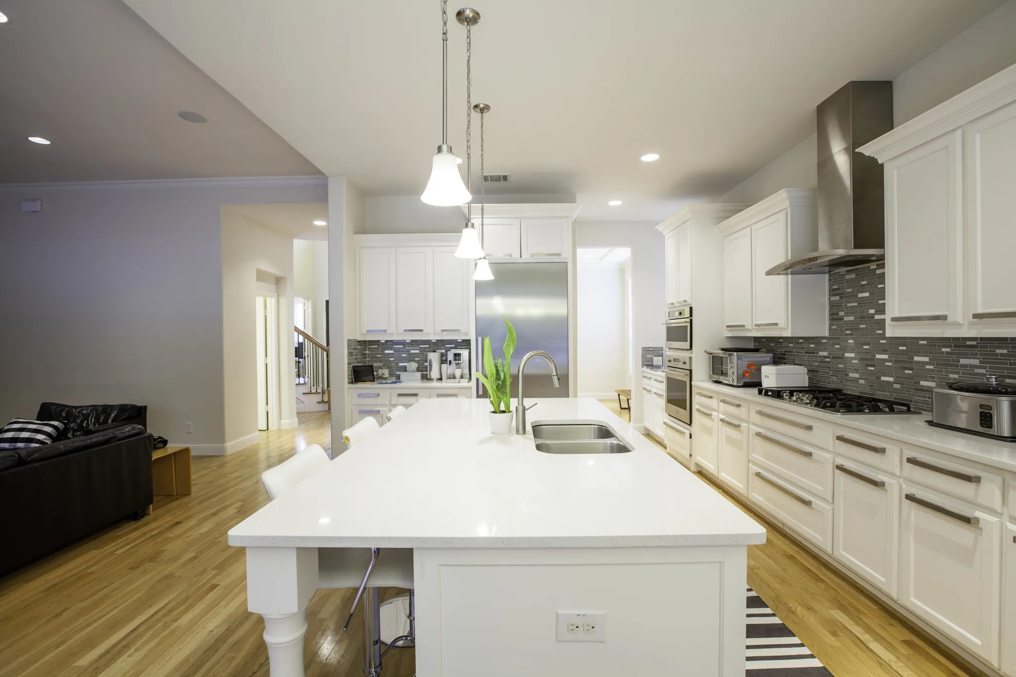 Single Family Residence For Rent in Collin County , 1614 Thoroughbred Lane, Allen, Texas 75002, 5 Bedroom, 6 Bathroom, 3 Garage spaces, 4,121 Sqft, built in 2015, mls#21362331, Real Estate Agent in Allen, Homes For Rent in Collin county, Homes For Rent in Allen, Realtor in Allen Texas, Real Estate Brokerage Independent Realty Texas, Luminita Cordes Realtor
